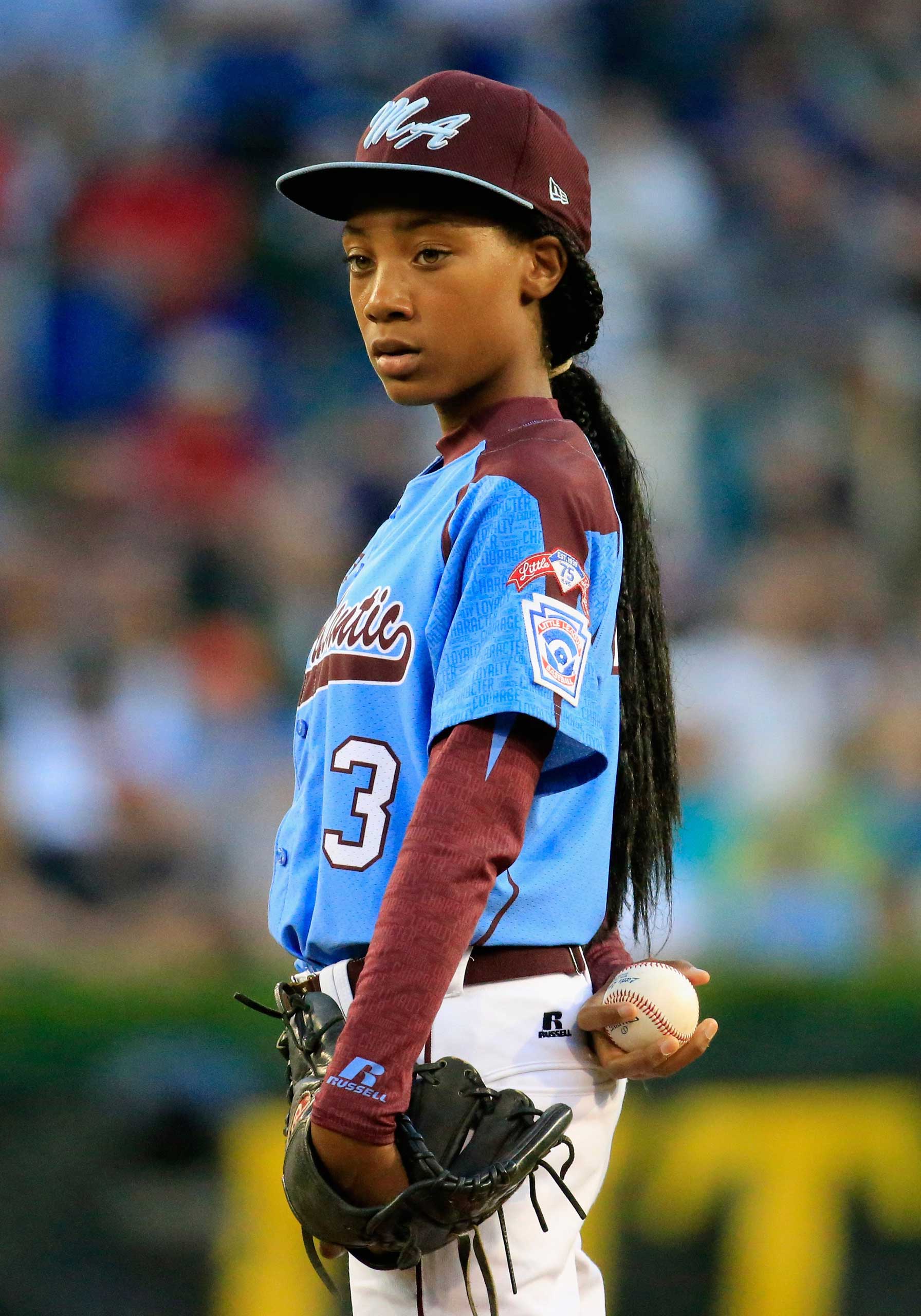 Mo'ne Davis #3 of Pennsylvania waits to pitch to a Nevada batter during the United States division game at the Little League World Series tournament at Lamade Stadium on August 20, 2014 in South Williamsport, Pennsylvania. (Photo by Rob Carr/Getty Images) *** Local Caption *** Mo'ne Davis