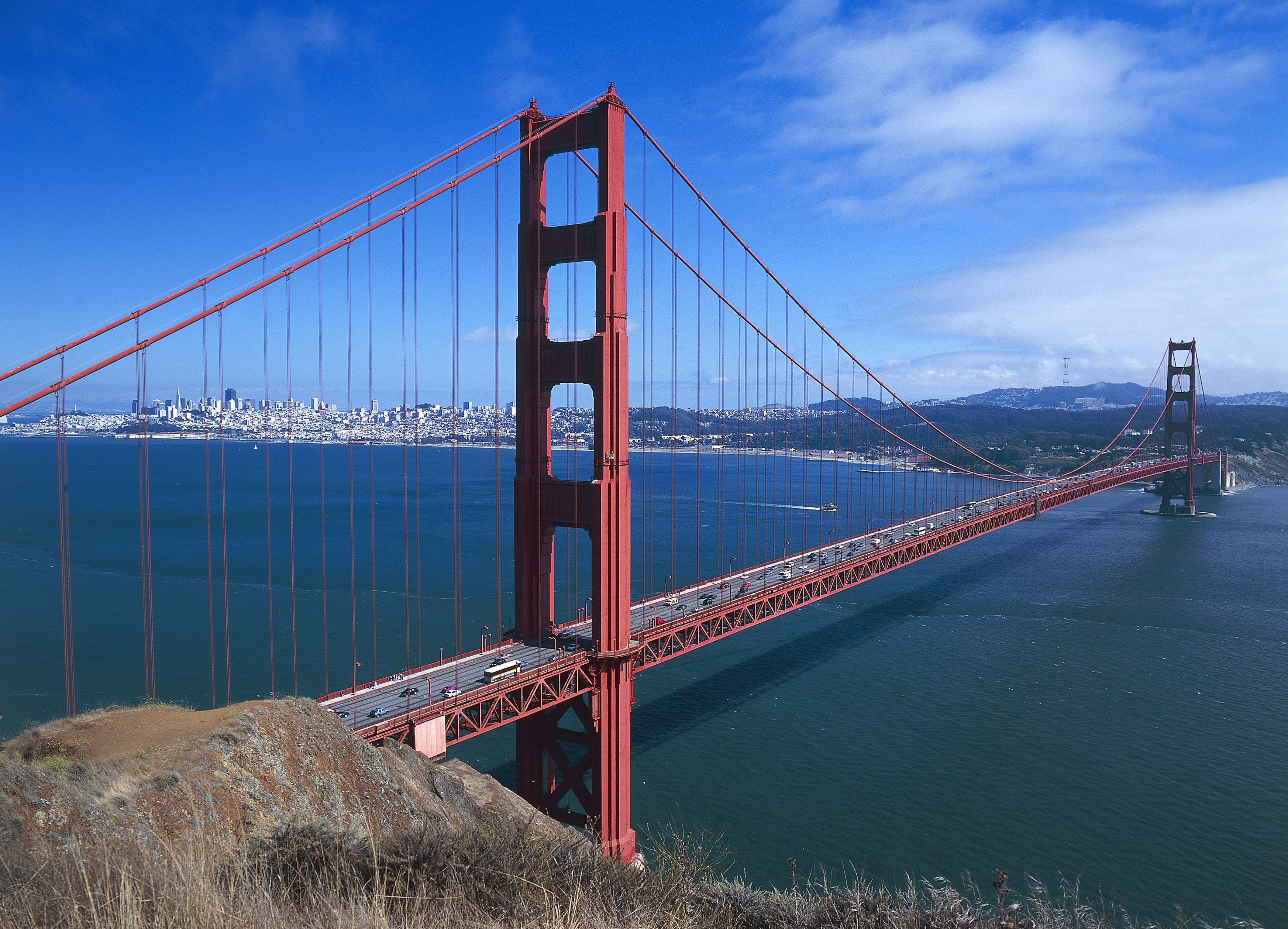 The Golden Gate Bridge by Joseph Baermann Strauss, with the bay and the city of San Francisco in the background, California, United States of America. (DEA / M. SANTINI&mdash;De Agostini/Getty Images)