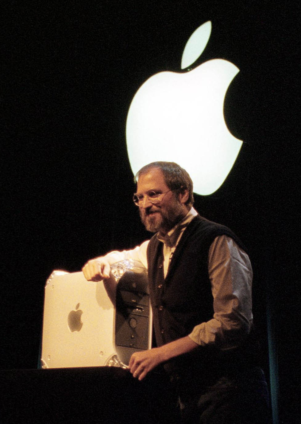San Francisco Ca Steve Jobs Apple's Interim CEO Introduces The Macintosh