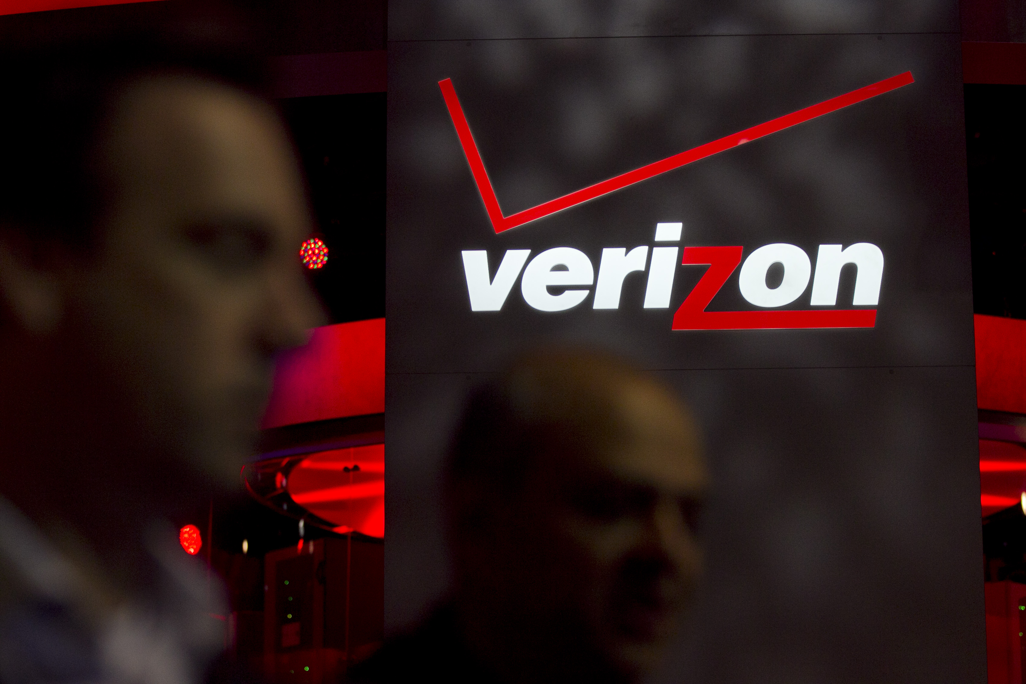 The Verizon Communications Inc. logo is seen at the International Consumer Electronics Show (CES) in Las Vegas, Nevada, U.S., on Thursday, Jan. 12, 2012. (Bloomberg&mdash;Bloomberg via Getty Images)