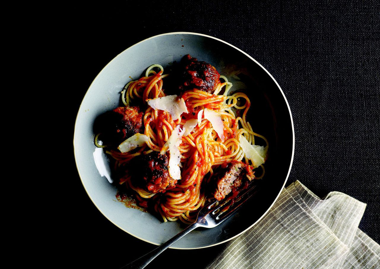 6. Spaghetti With Bacon Meatballs