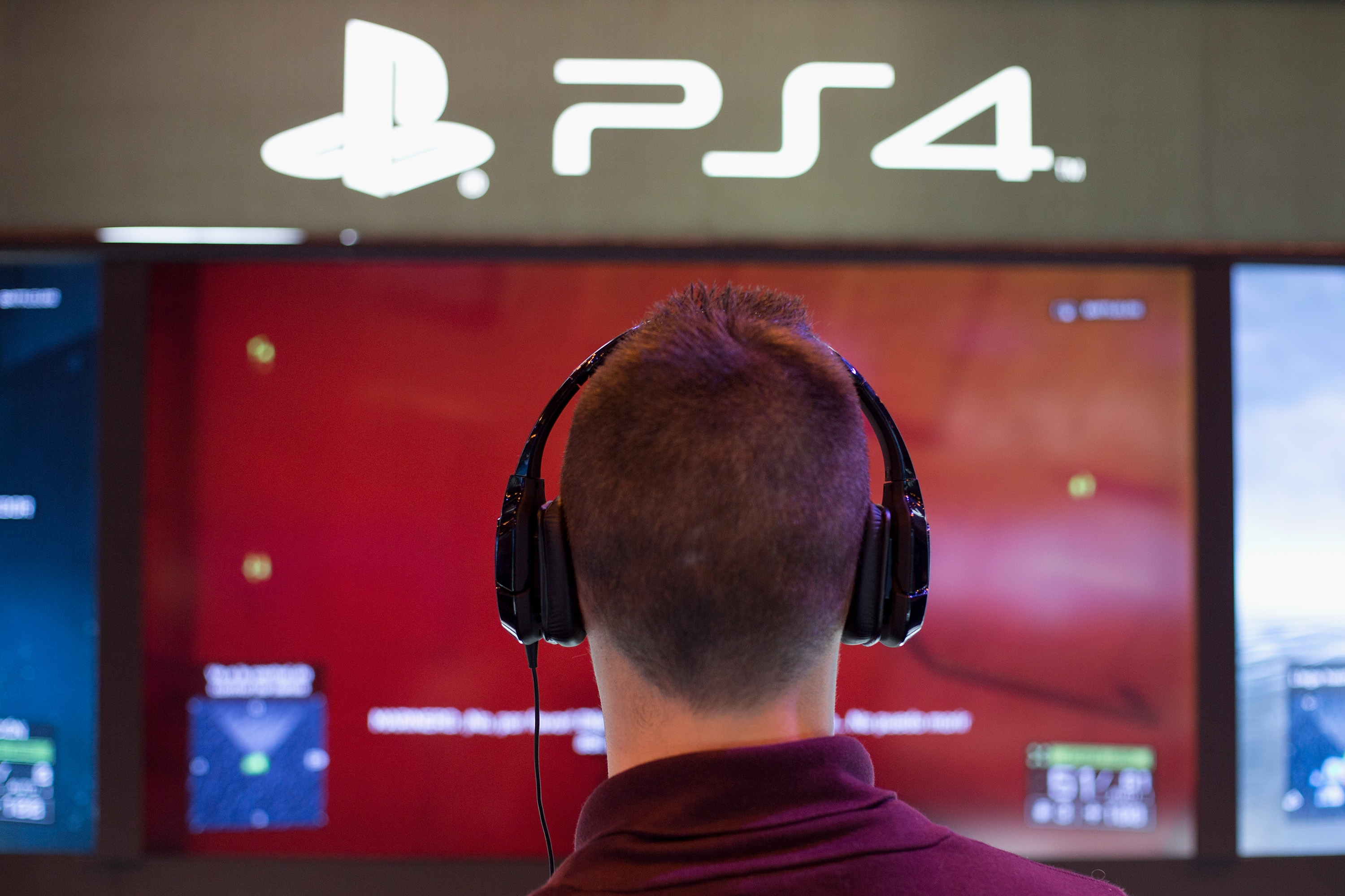 A man plays on a Playstation 4 at Madrid Games Week in IFEMA on November 9, 2013 in Madrid, Spain. (Pablo Blazquez Dominguez&mdash;Getty Images)