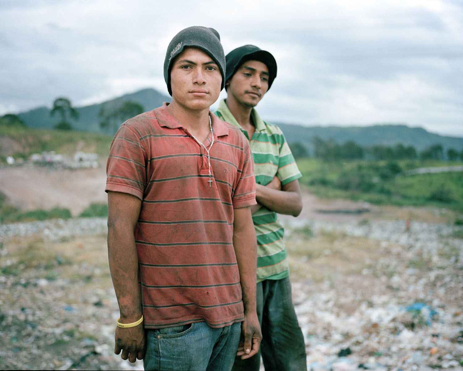 Burn magazine: Aqui VivimosAngel and Gerson in the municipal dump where they work in Tegucigalpa, Honduras.