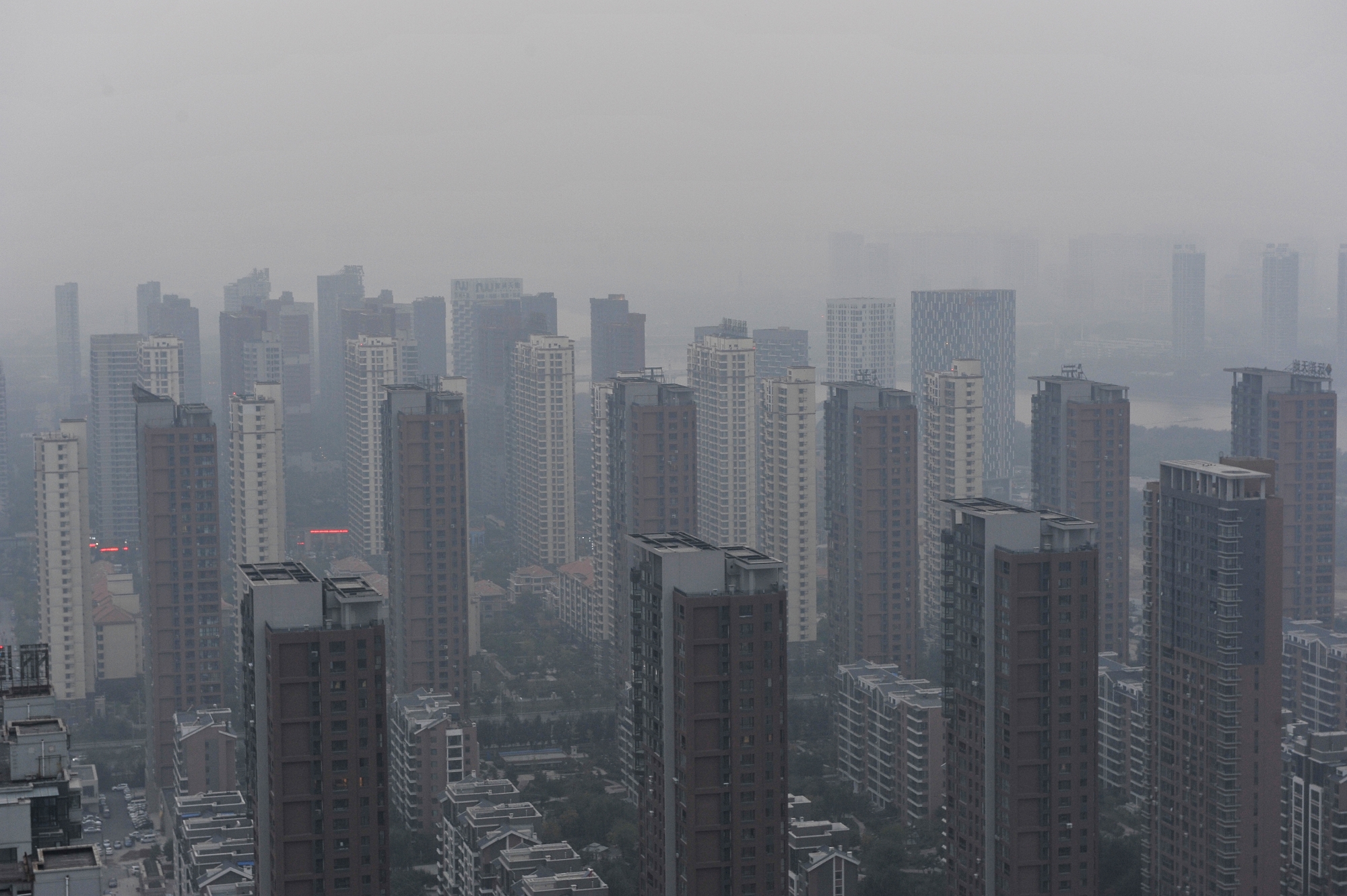 Thick smog covers northern regions