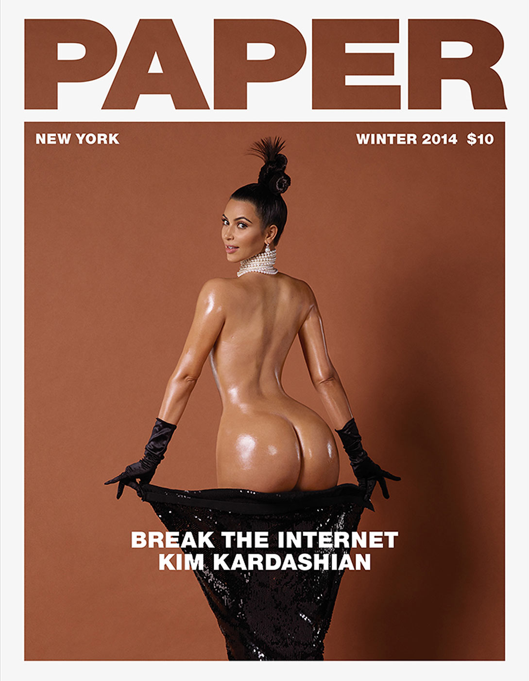 Kim Kardashians Butt Breaks the Internet In Defense of Hot Moms Time photo