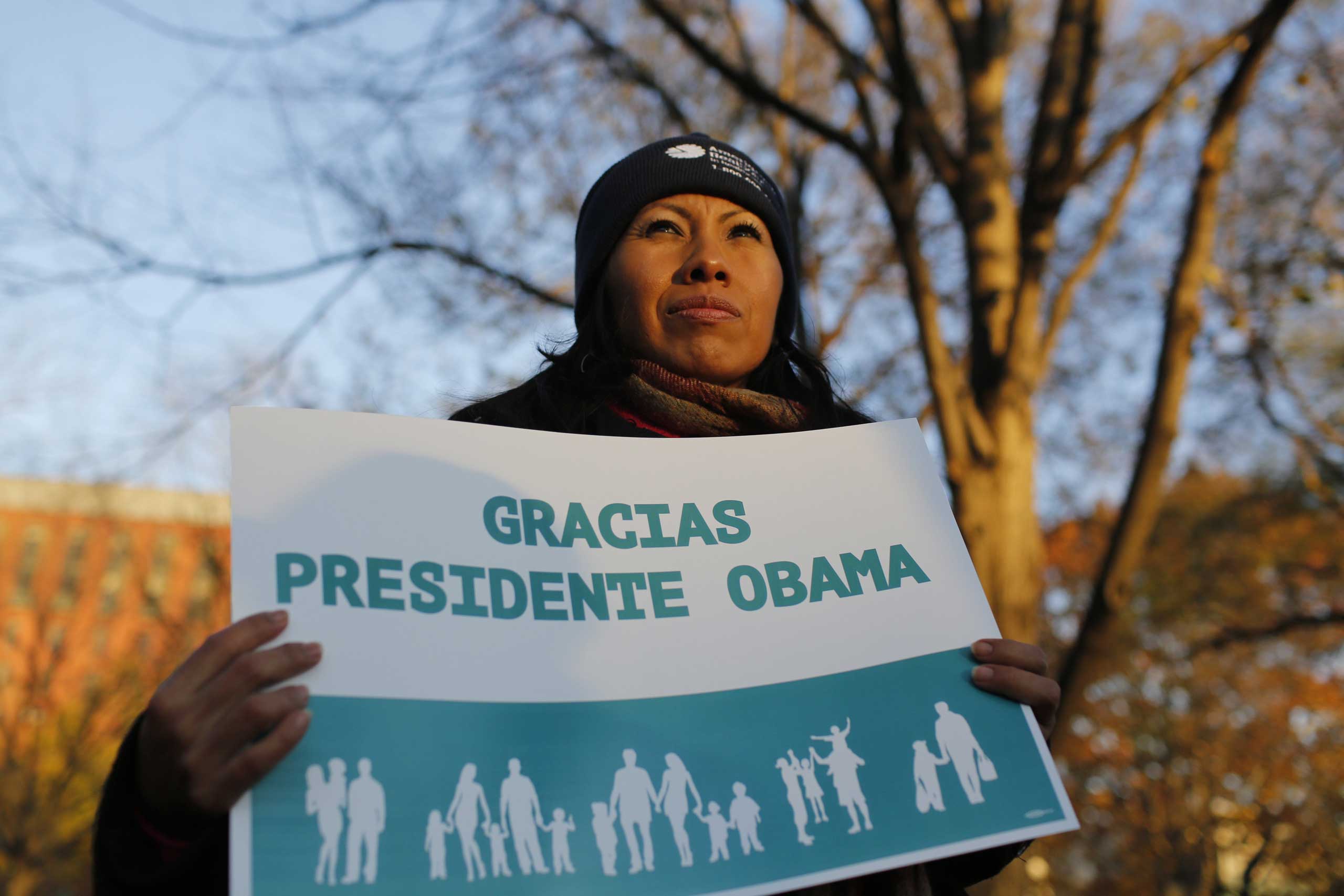 Nov. 21, 2014 - Washington, District of Columbia, U.S. - Hundreds of Latino activists and families gather outside of the White House the day after Obama's immigration executive order in Washington on Nov. 21, 2014. (Oliver Contreras—Zuma Press)