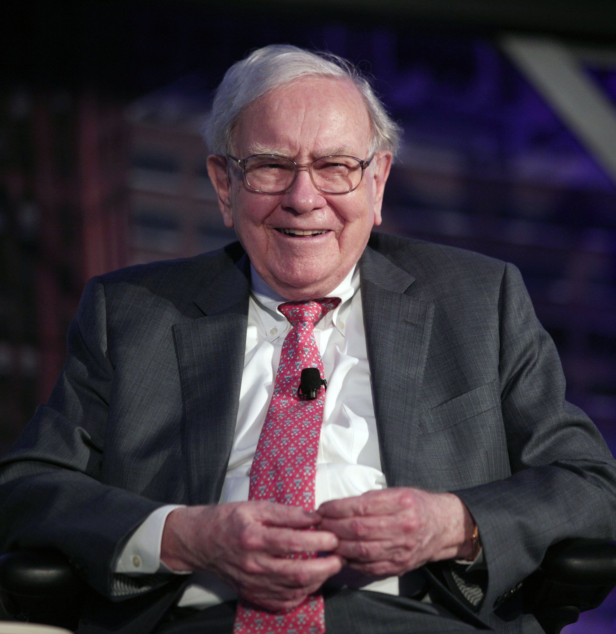 Billionaire investor Warren Buffett speaks at an event on Sept. 18, 2014 in Detroit, Michigan.