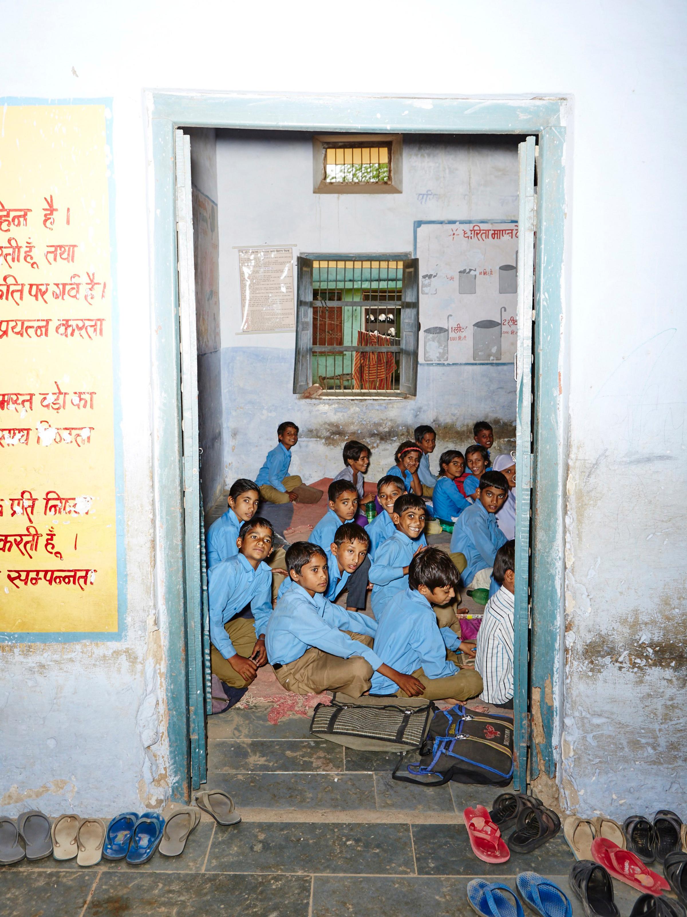 Elementary-school students in Chandauli