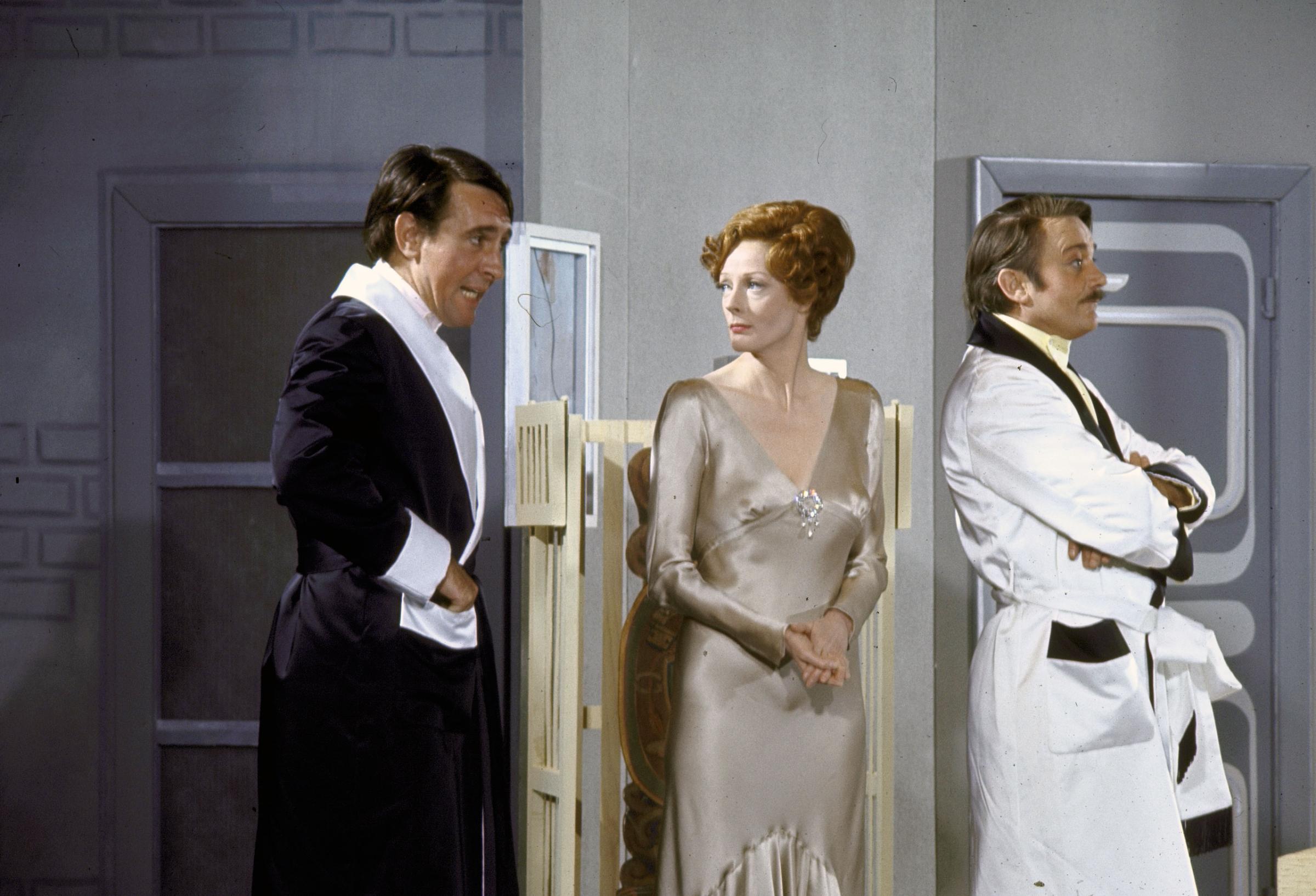 Denholm Elliott, Maggie Smith and Robert Stephens in a scene from the play Design for Living at the Ahmanson Theatre.