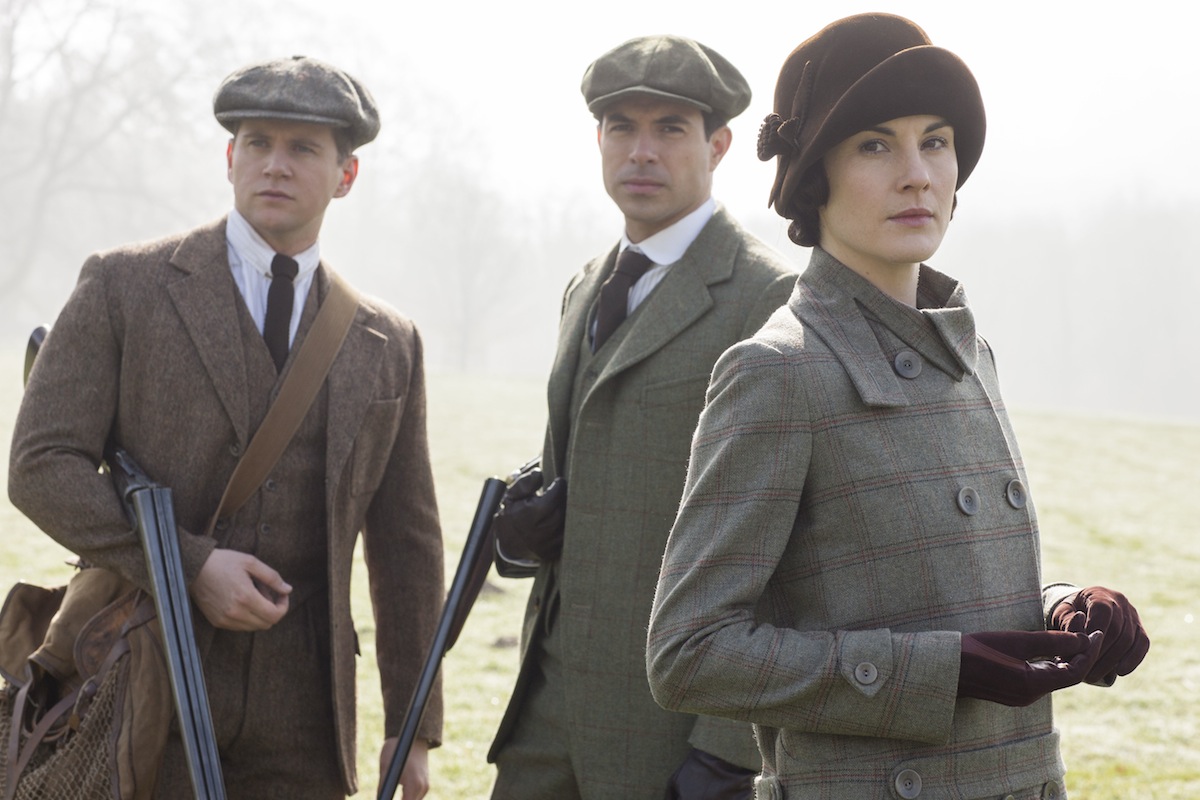 Downton Abbey Season 5Premieres Sunday, January 4th, 2015 on MASTERPIECE on PBSShown from left to right: Allen Leech as Tom Branson, Tom Cullen as Lord Gillingham, and Michelle Dockery as Lady Mary(C) Nick Briggs/Carnival Films 2014 for MASTERPIECEThis image may be used only in the direct promotion of MASTERPIECE CLASSIC. No other rights are granted. All rights are reserved. Editorial use only. USE ON THIRD PARTY SITES SUCH AS FACEBOOK AND TWITTER IS NOT ALLOWED.18.72x12.48