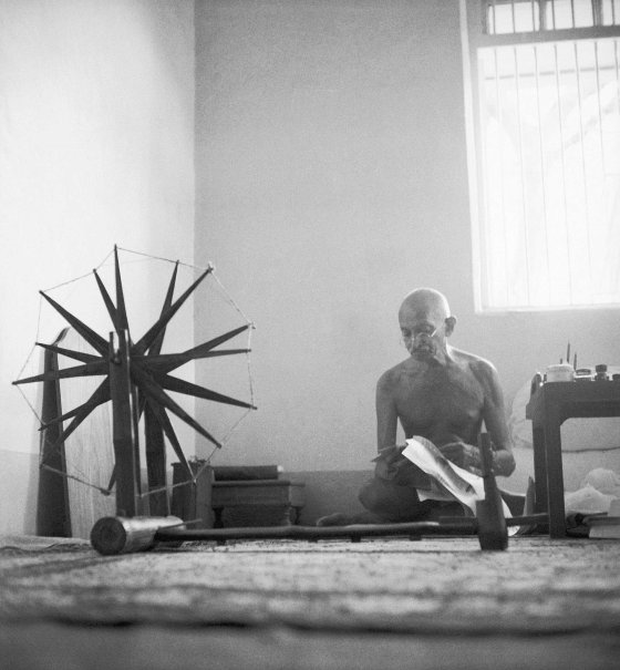 Gandhi and His Spinning Wheel: the Story Behind an Iconic Photo