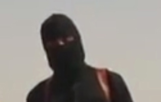 The ISIS executioner as seen in the James Foley video. (AP)