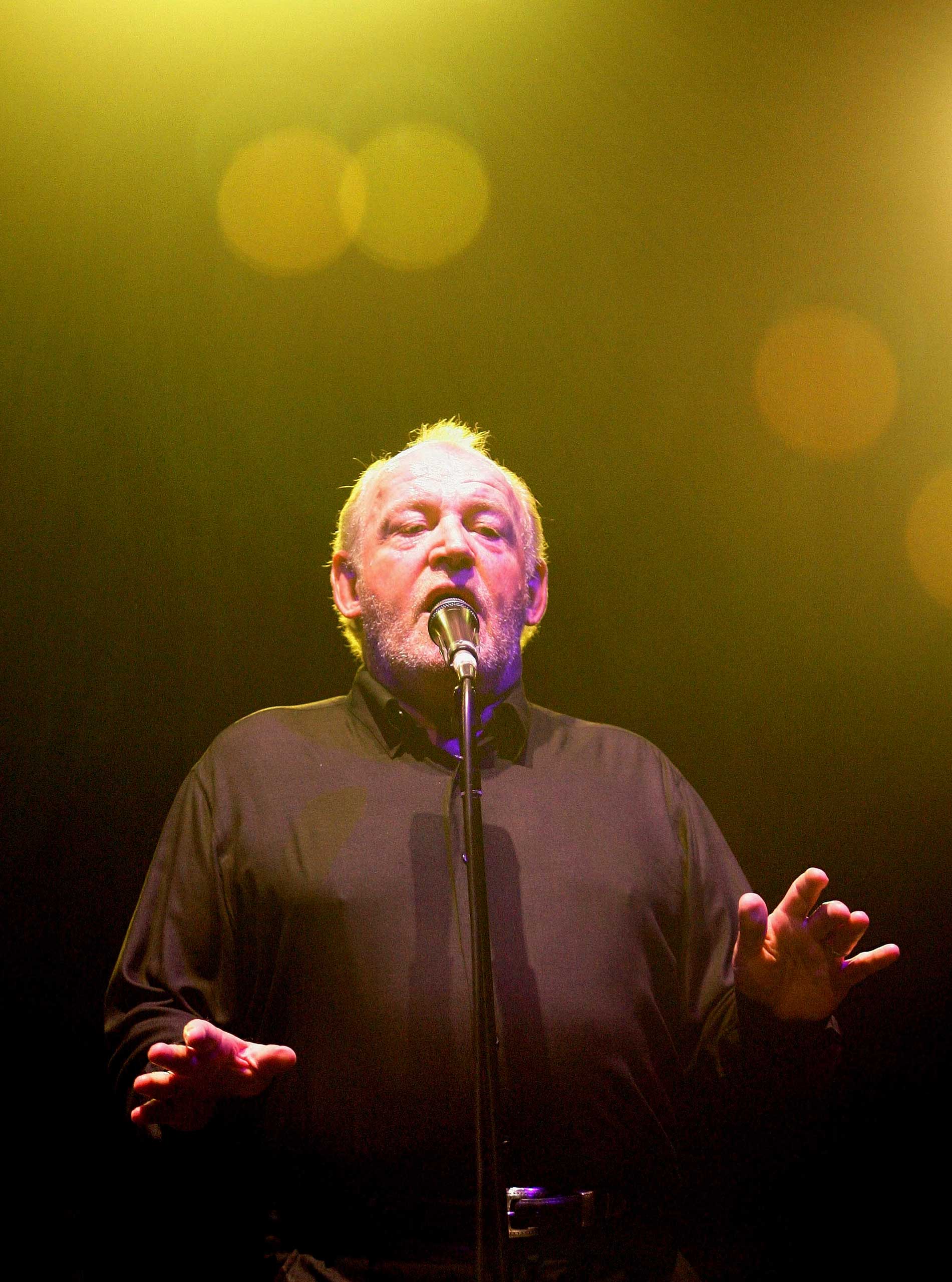 Joe Cocker performs on stage at the State Theatre on Feb. 6, 2008 in Sydney, Australia.