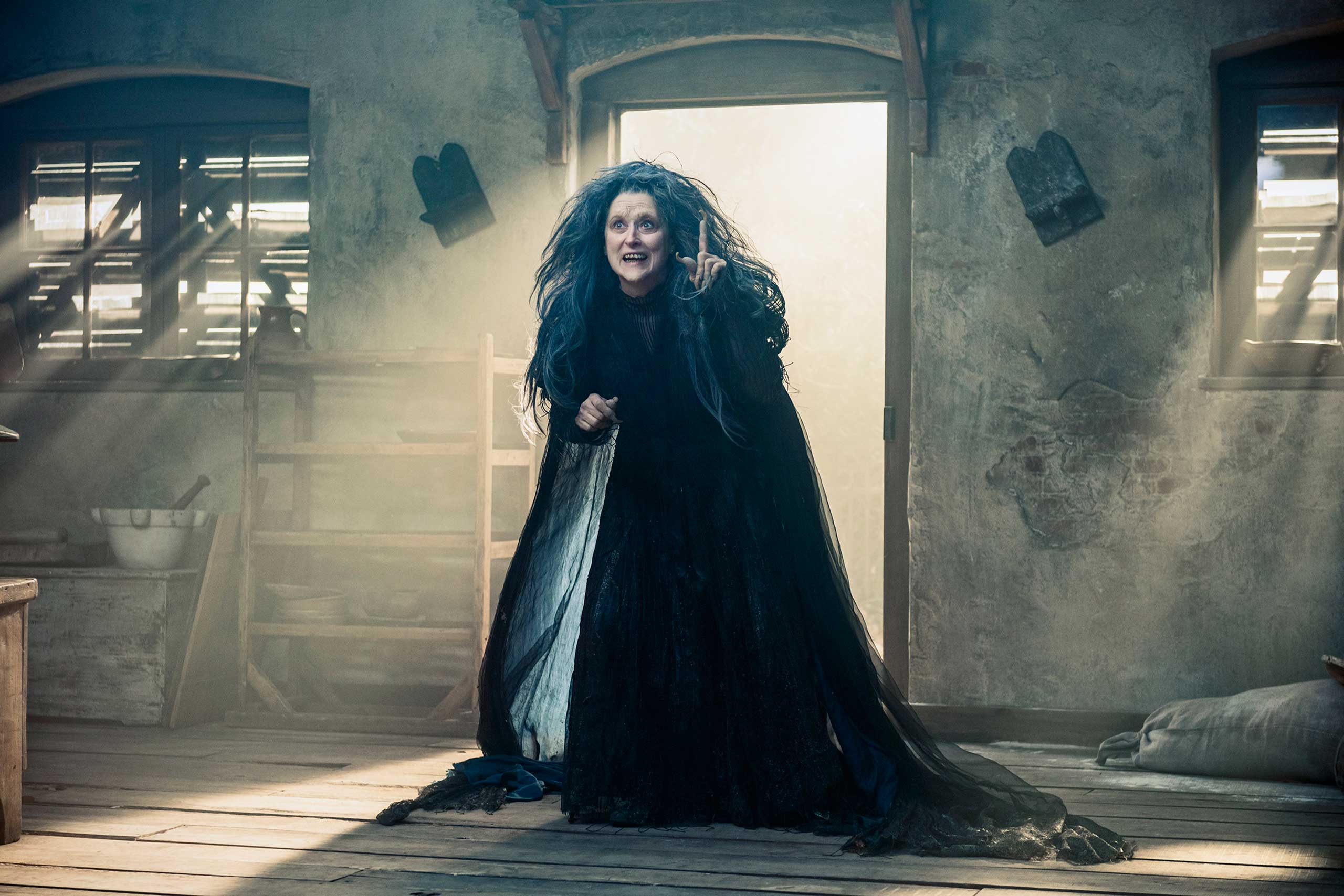 Meryl Streep stars as the Witch in Disney's <i>Into the Woods</i> (Peter Mountain—Disney)