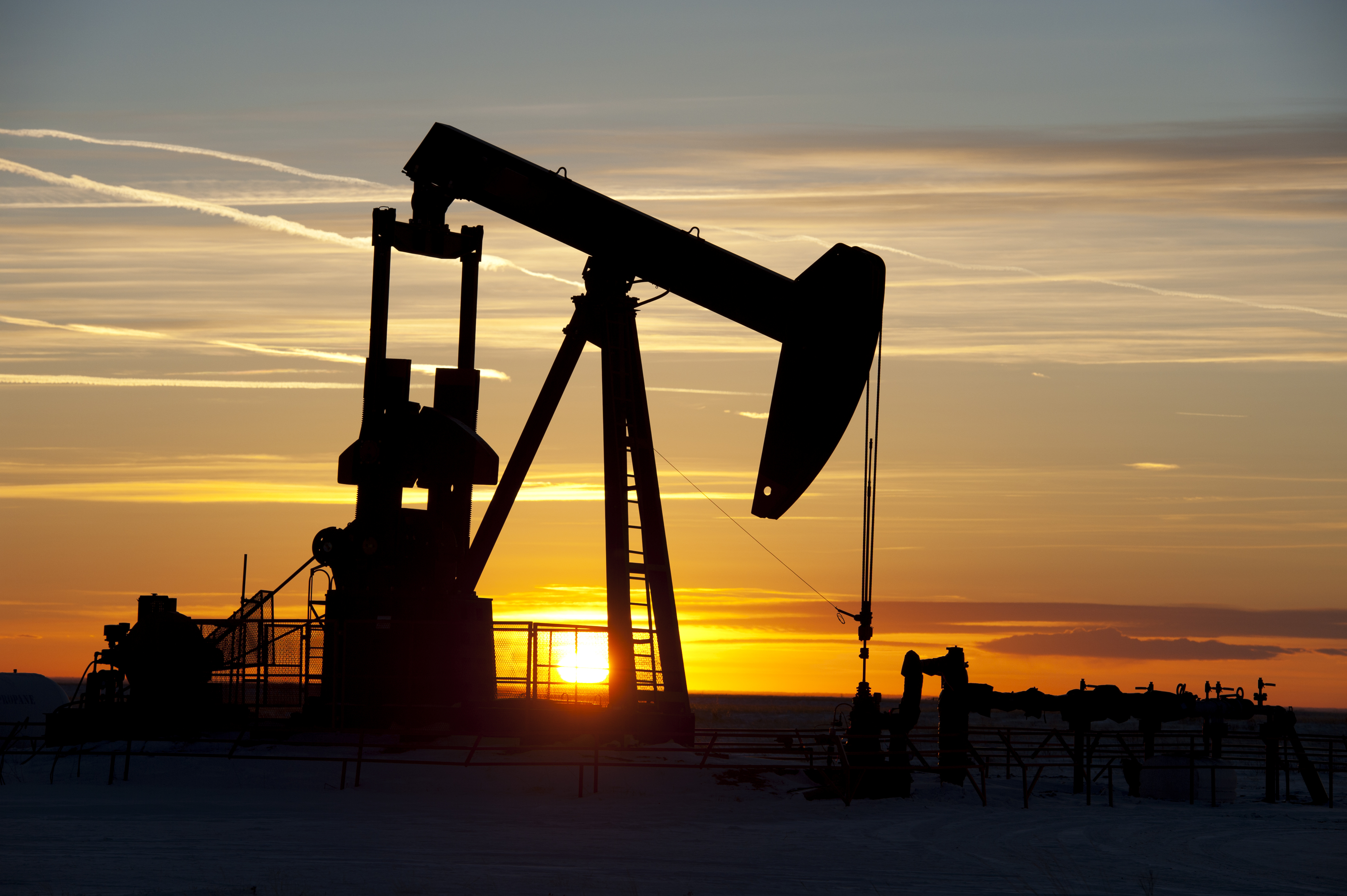 oil-pumpjack-silhouette