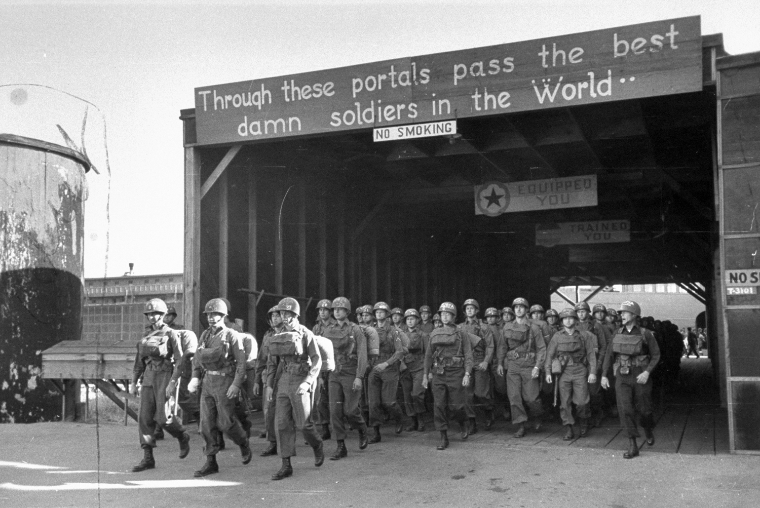 American troops, San Francisco, 1945.