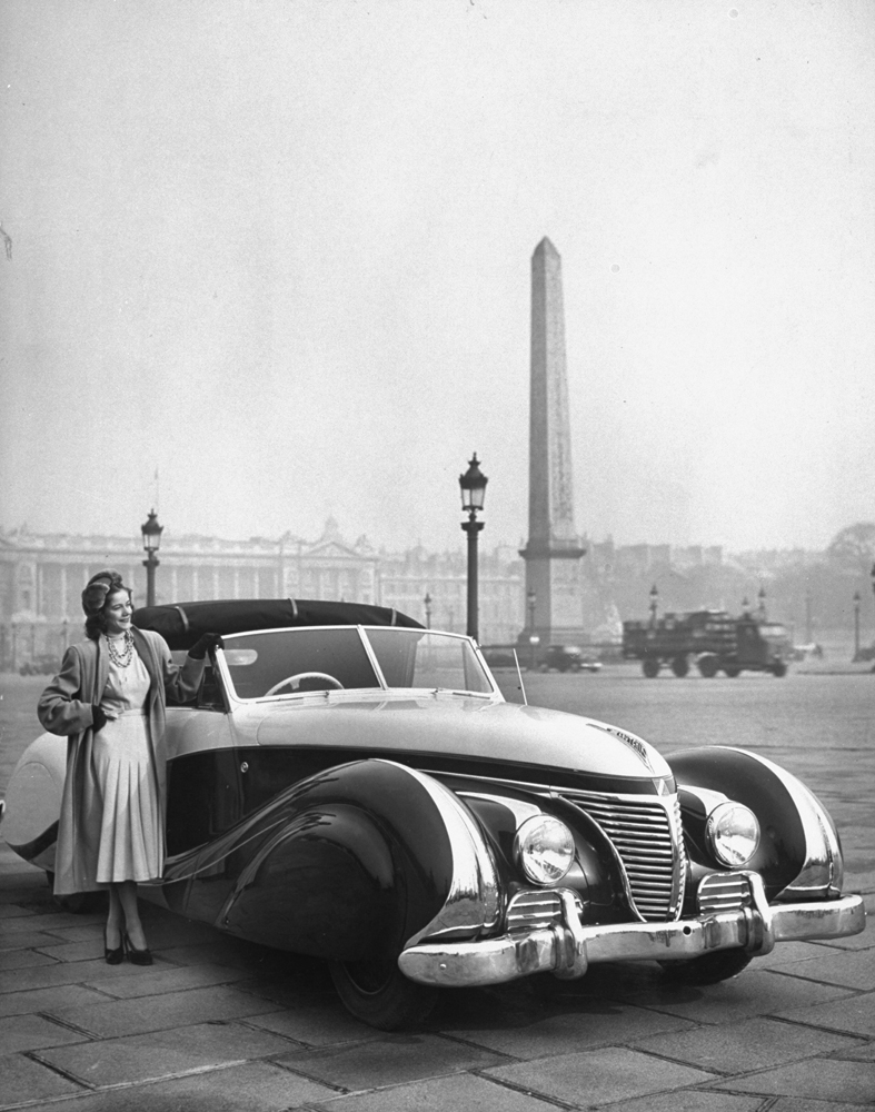 Custom-bodied French Talbot, poised elegantly in Place de la Concorde, has sweeping, chrome-accented lines, was priced at $21,000 at the Paris Auto Show.