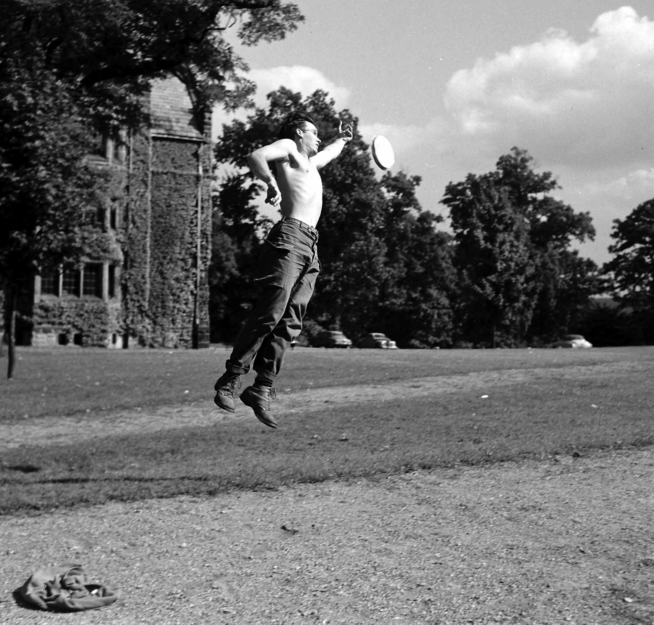 Kenyon College Frisbee 1950