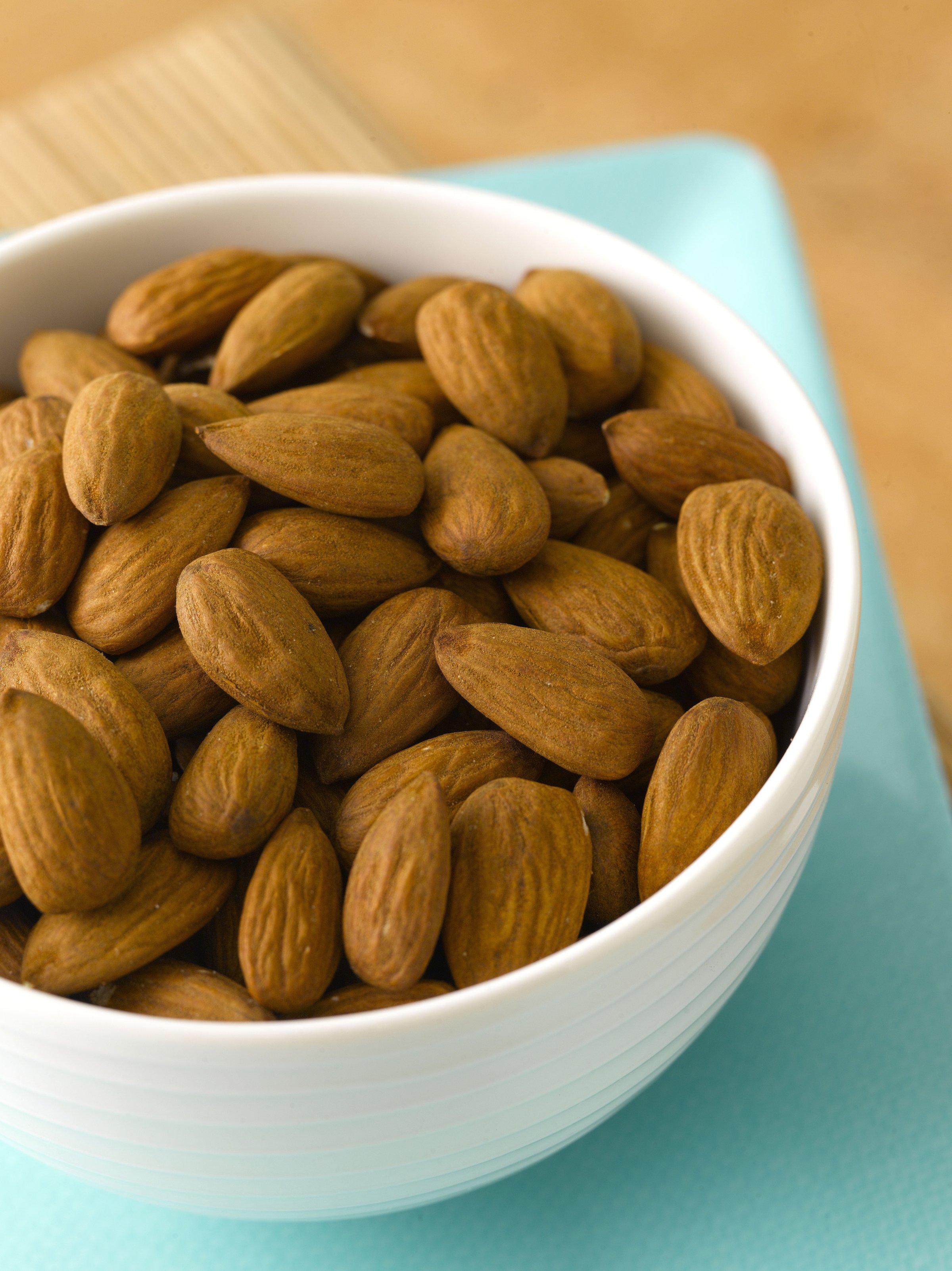 almonds-bowl-table