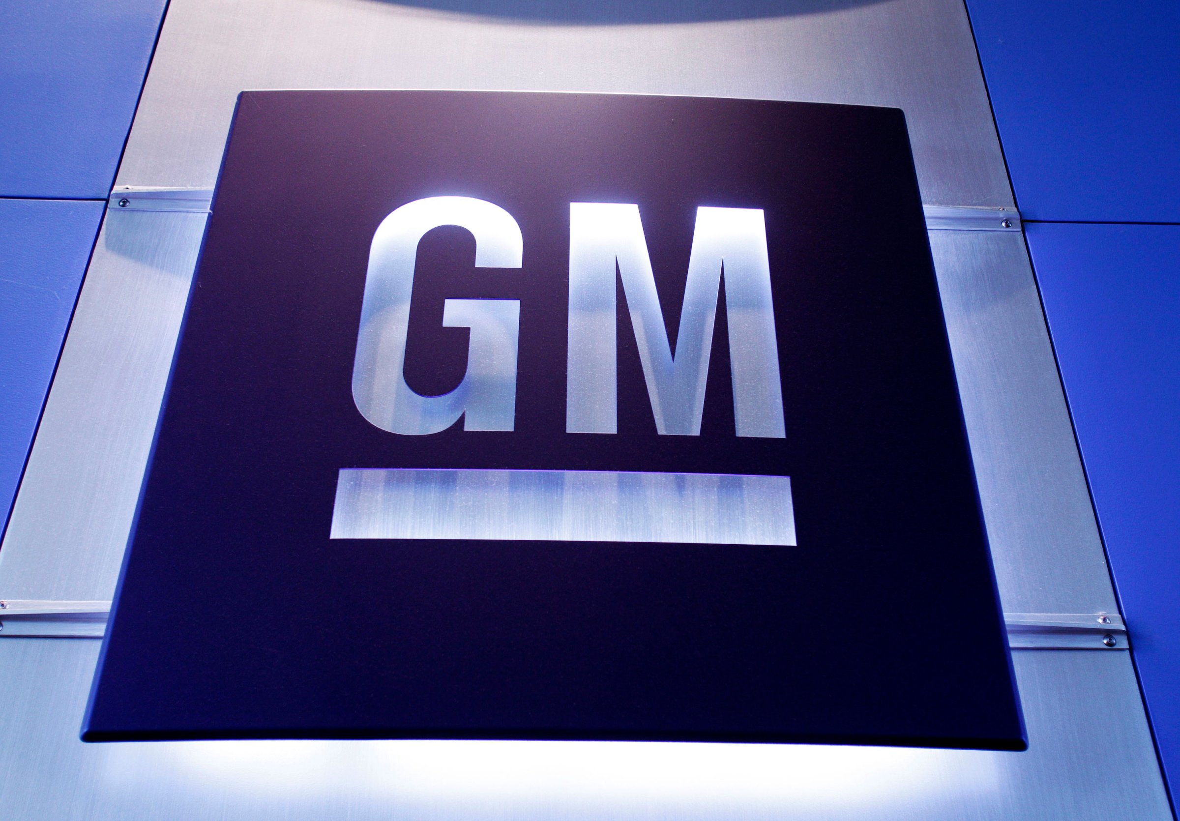 General Motors logo is shown at the General Motors Technical Center.