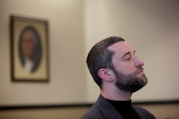 Dustin Diamond waits for his preliminary hearing at Ozaukee County Courthouse in Port Washington, Wis., on Jan. 5, 2015 (Jeffrey Phelps—Getty Images)