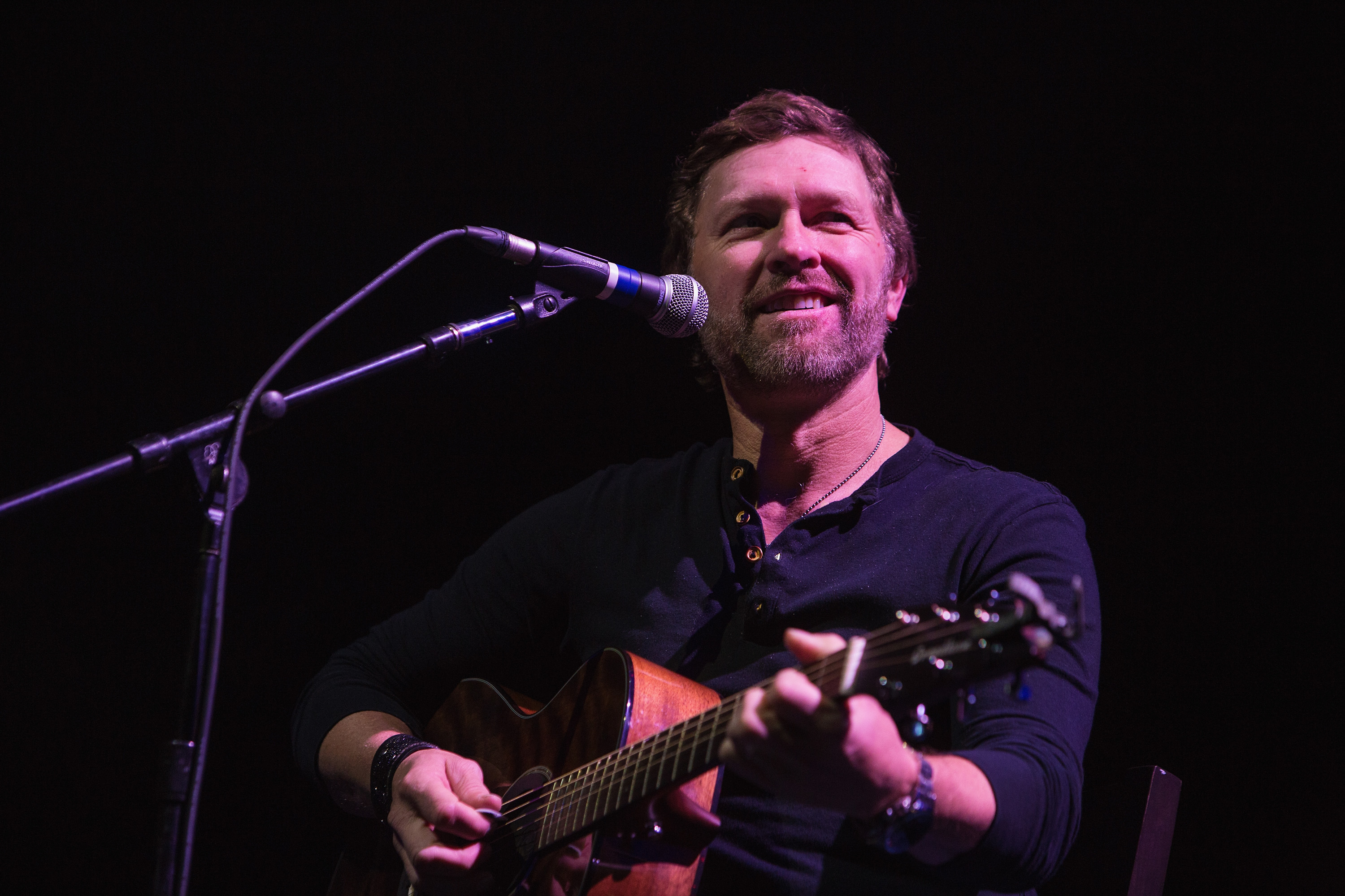 Craig Morgan performs on stage during the Hometown Holiday show on Dec. 10, 2014 in Kent, Washington. (Mat Hayward—Getty Images)