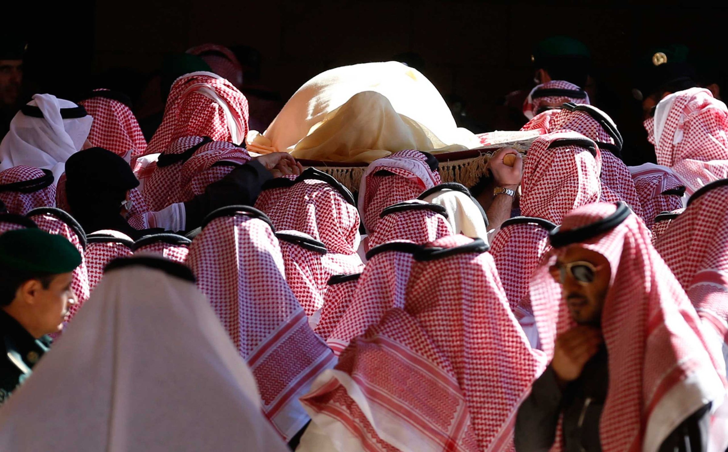 The body of Saudi King Abdullah bin Abdul Aziz is carried during his funeral at Imam Turki Bin Abdullah Grand Mosque, in Riyadh, Jan. 23, 2015.