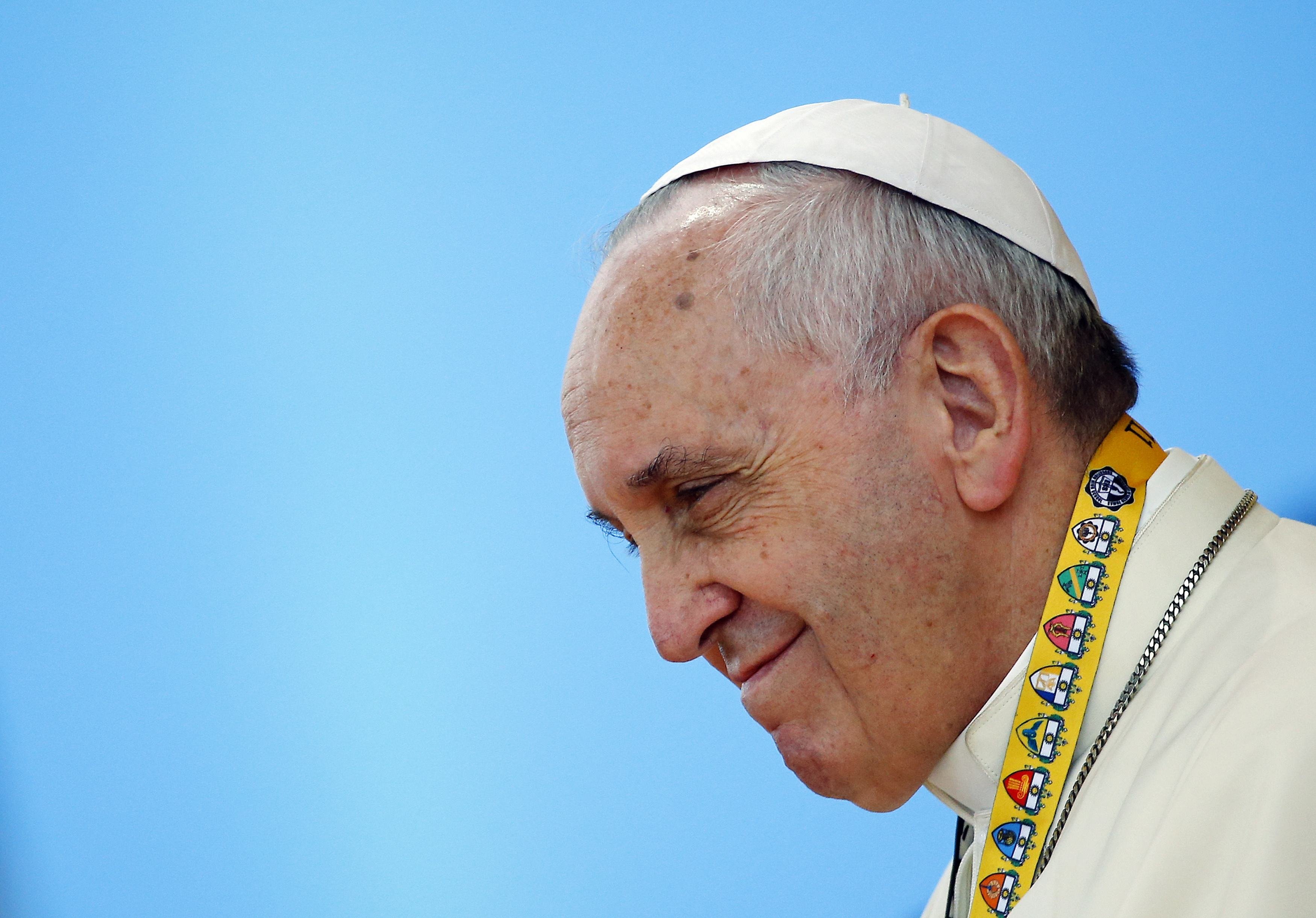 Pope Francis smiles during a meeting with young people at Manila university, Jan. 18, 2015. (Stefano Rellandini—Reuters)