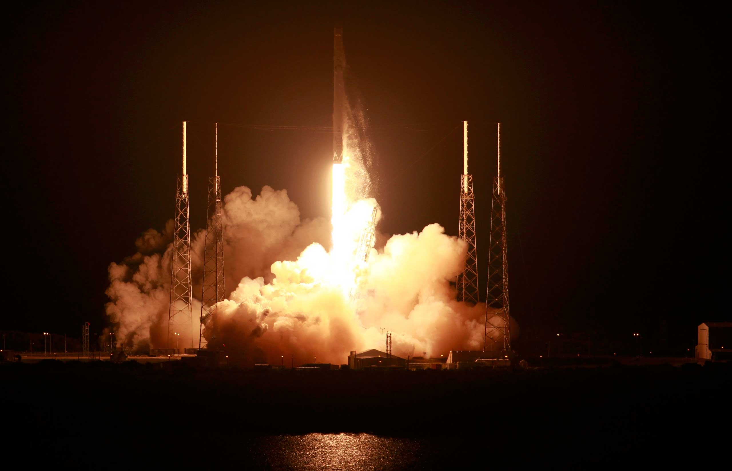 The unmanned Falcon 9 rocket launched by SpaceX on a cargo resupply service mission to the International Space Station lifts off from the Cape Canaveral Air Force Station in Cape Canaveral, Fla. on Jan. 10, 2015. (Mike Brown—Reuters)