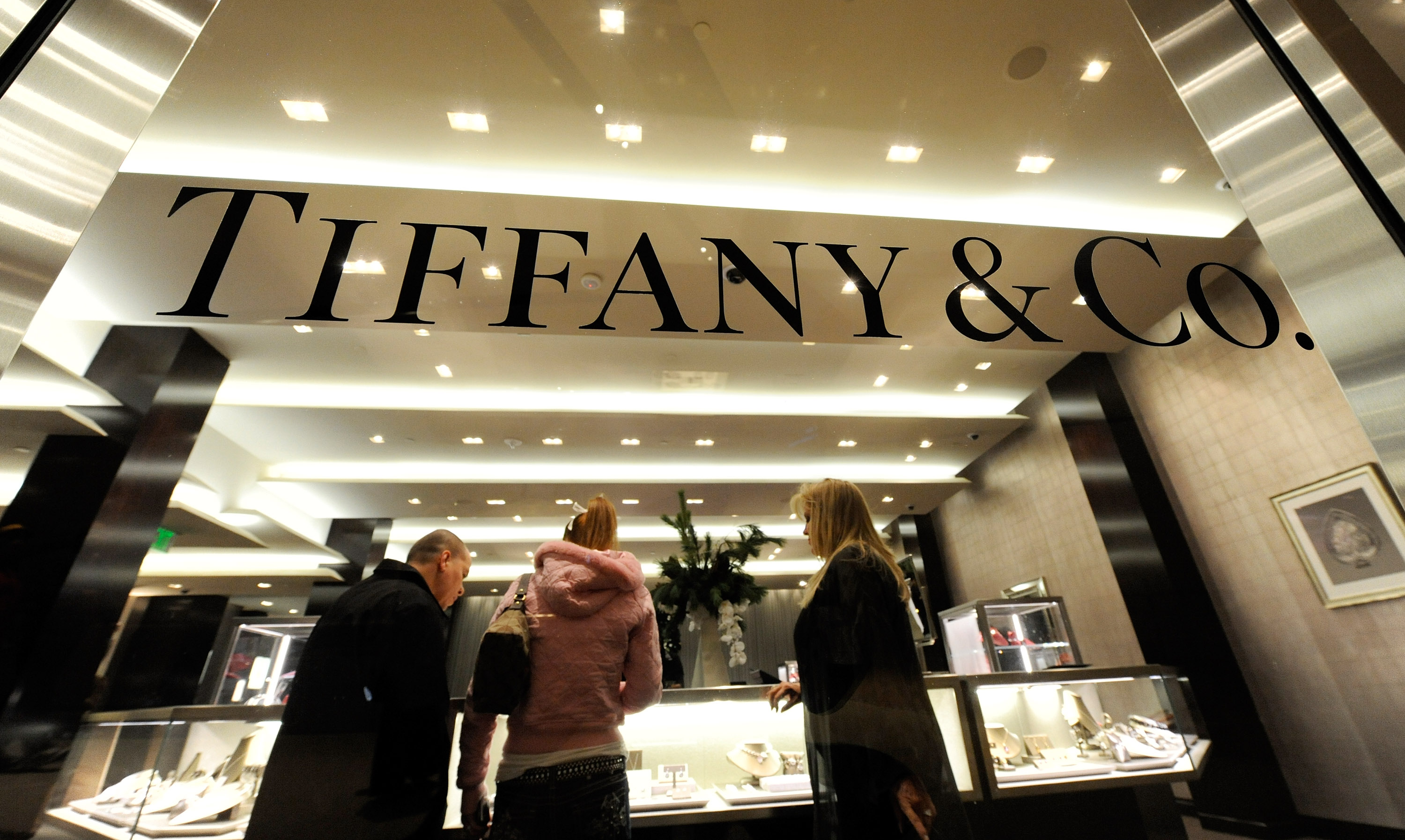 Shoppers appear at the Tiffany &amp; Co. store during the grand opening of Crystals at CityCenter, the project's 500,000-square-foot retail and entertainment district, December 3, 2009 in Las Vegas. (Ethan Miller—Getty Images)