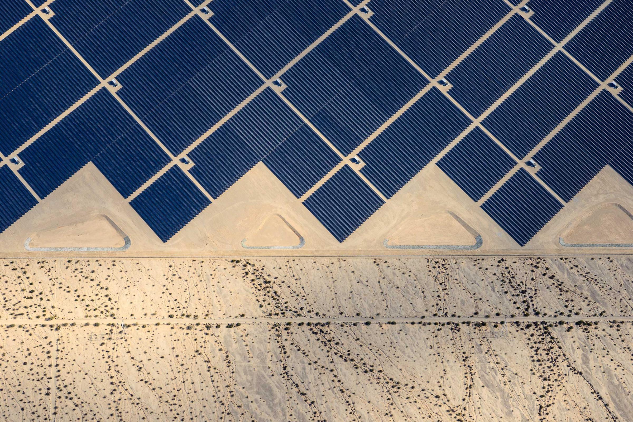 Desert Sunlight where 8 million solar panels power 160, 000 California homes. Jamey Stillings for TIME