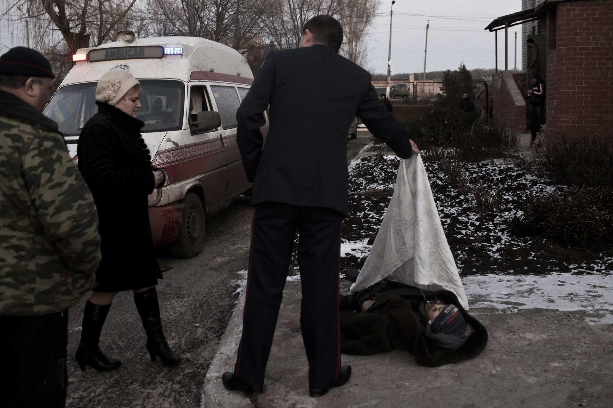 Shelling in Artemivsk, Ukraine