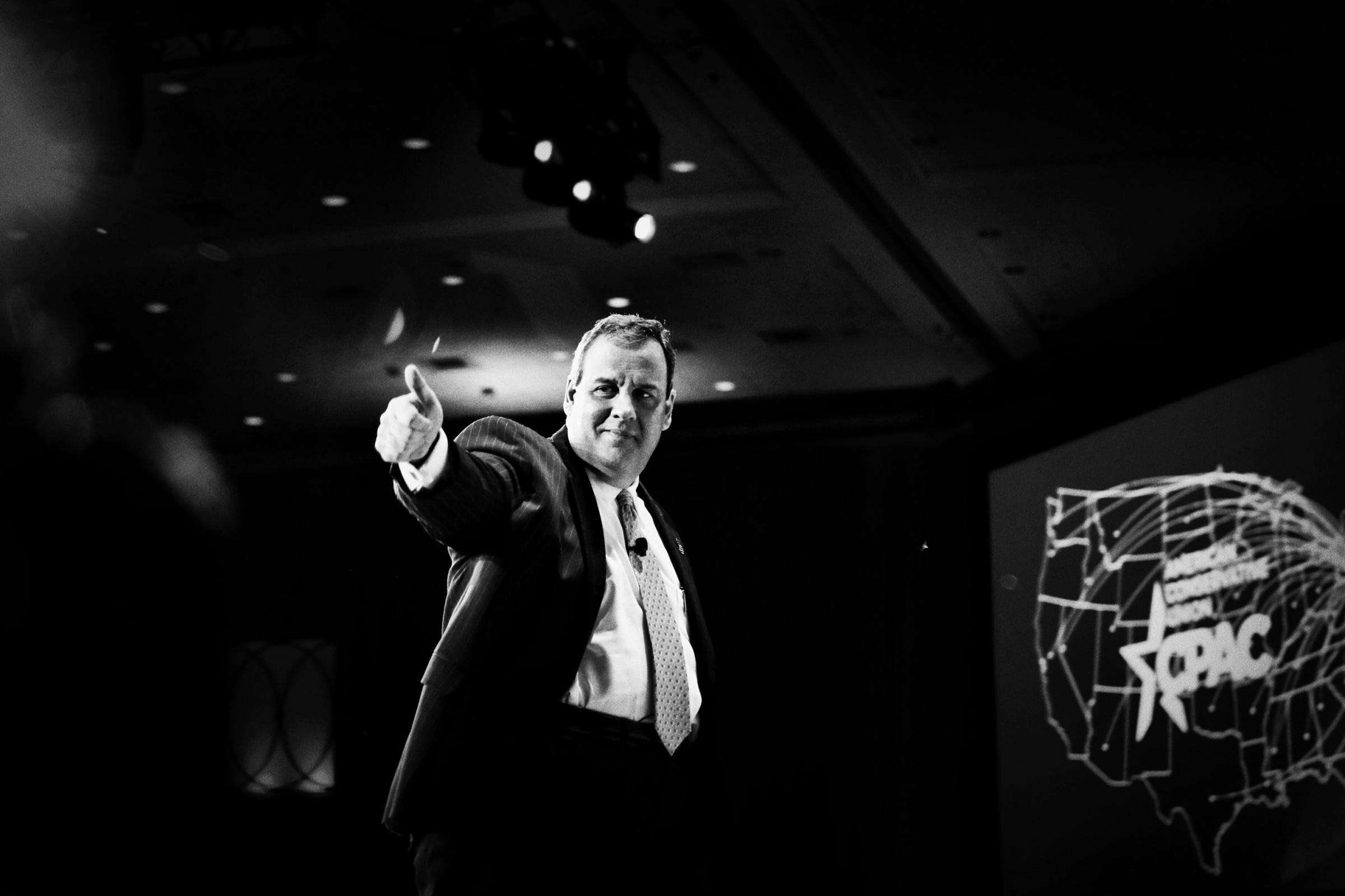 New Jersey Gov. Chris Christie gives a thumb's up at CPAC in National Harbor, Md. on Feb. 26, 2015.