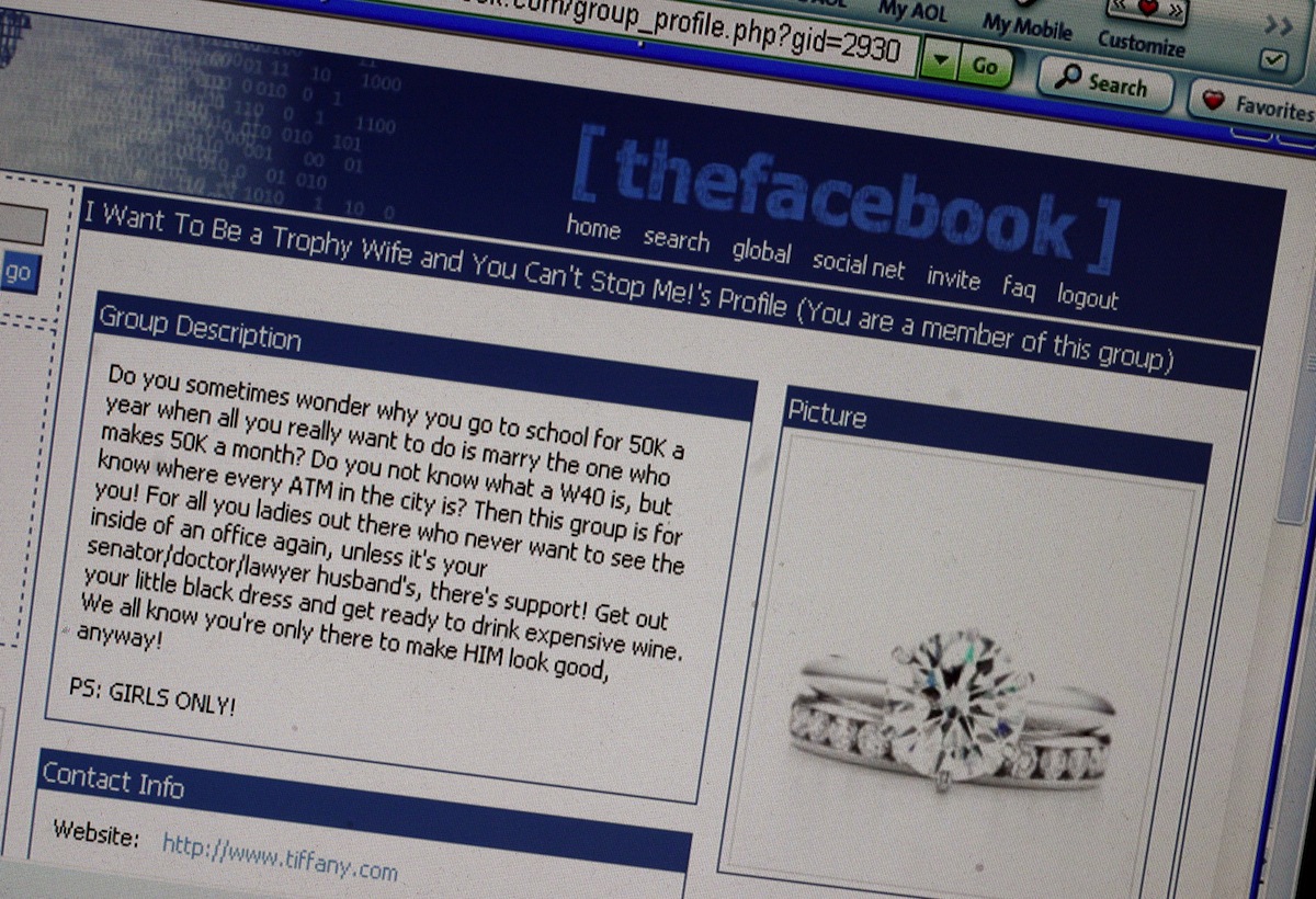 What a group page looked like on thefacebook.com in 2004 (Juana Arias—The Washington Post / Getty Images)