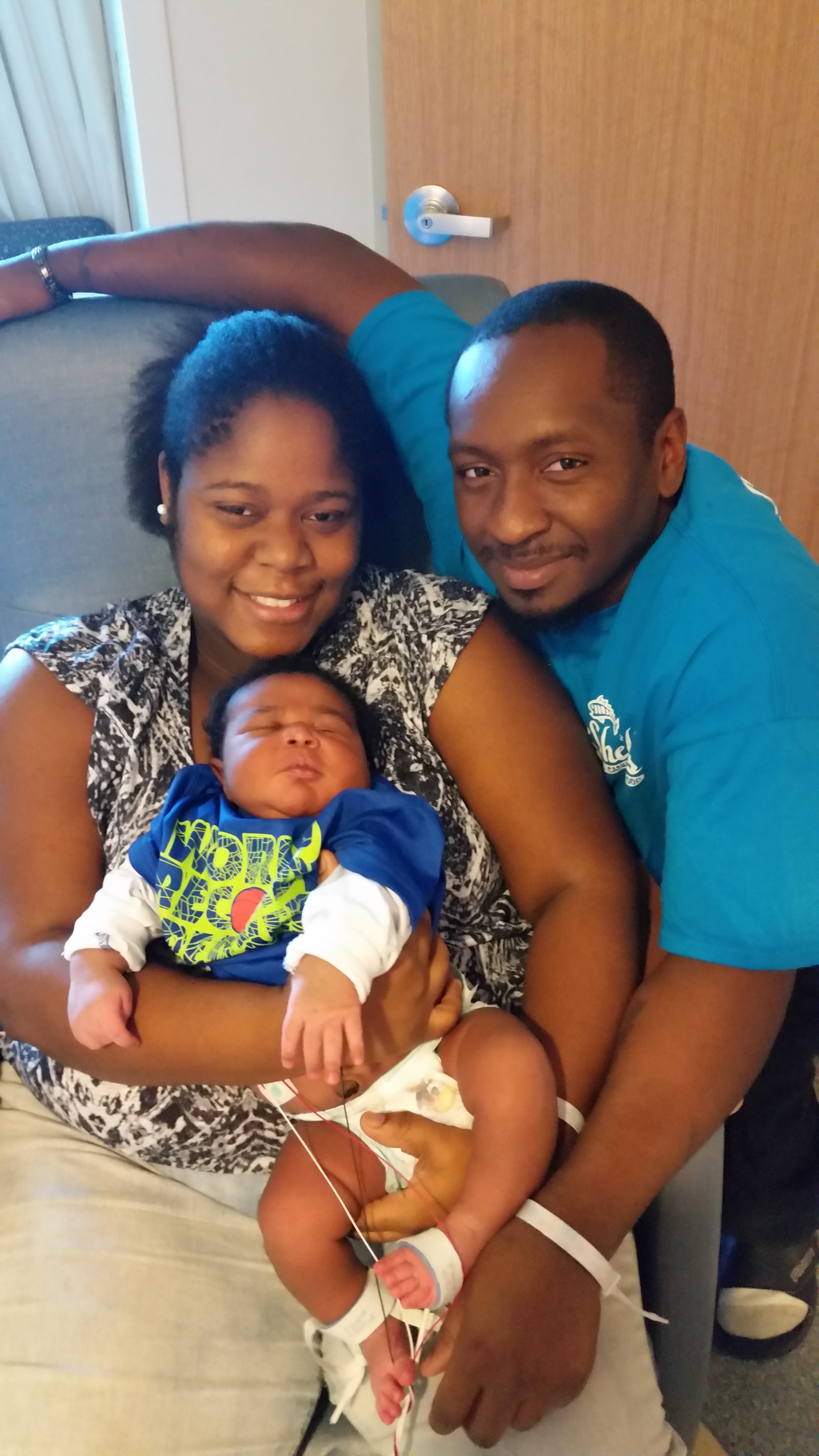 Tampa Bay Woman Gives Birth To 14 Pound Baby Time