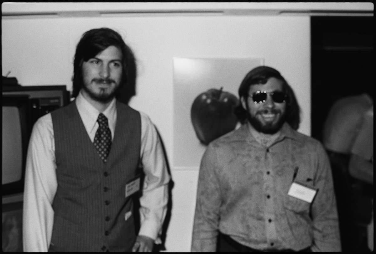 Steve Jobs (left) and Steve Wozniak at the first West Coast Computer Faire, where the Apple II computer was debuted, in San Francisco, April 16th or 17th, 1977 (Tom Munnecke—Getty Images)