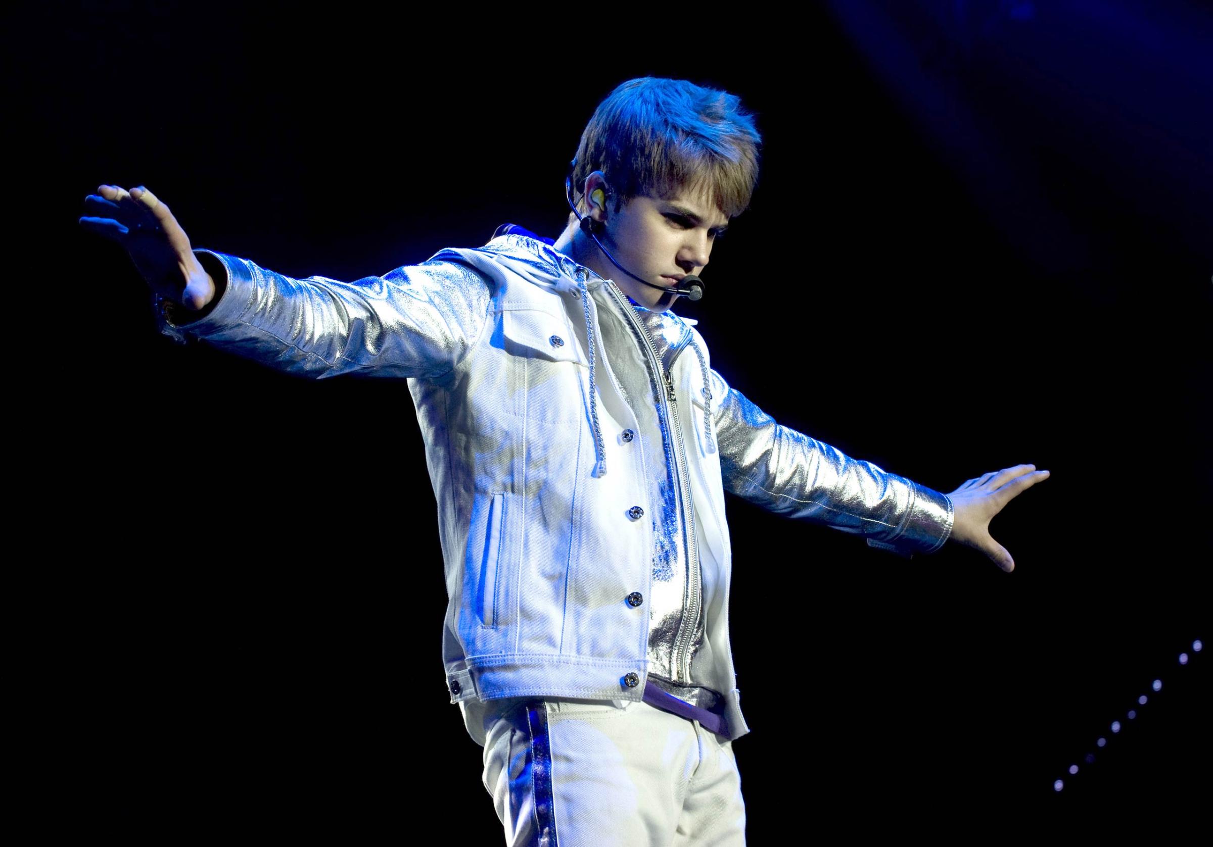 Justin Bieber Performs In Rotterdam