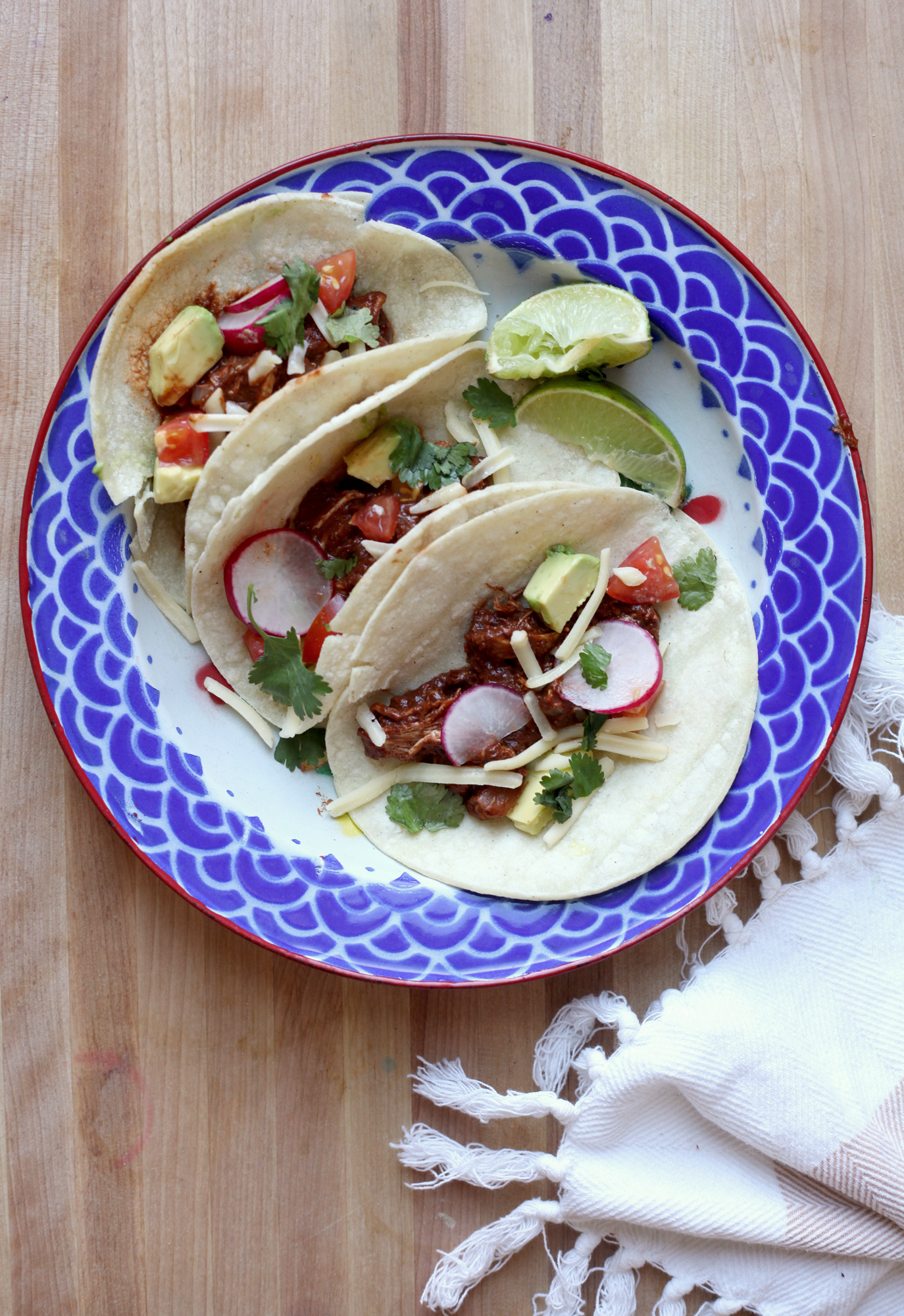 tacos mole radish