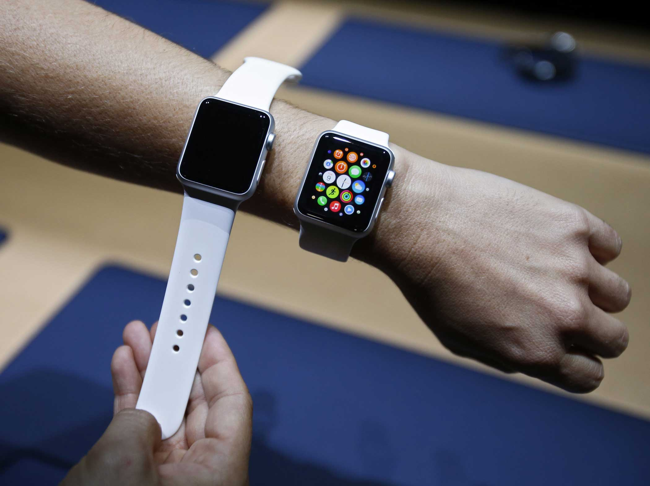 Apple introduces Apple Watch