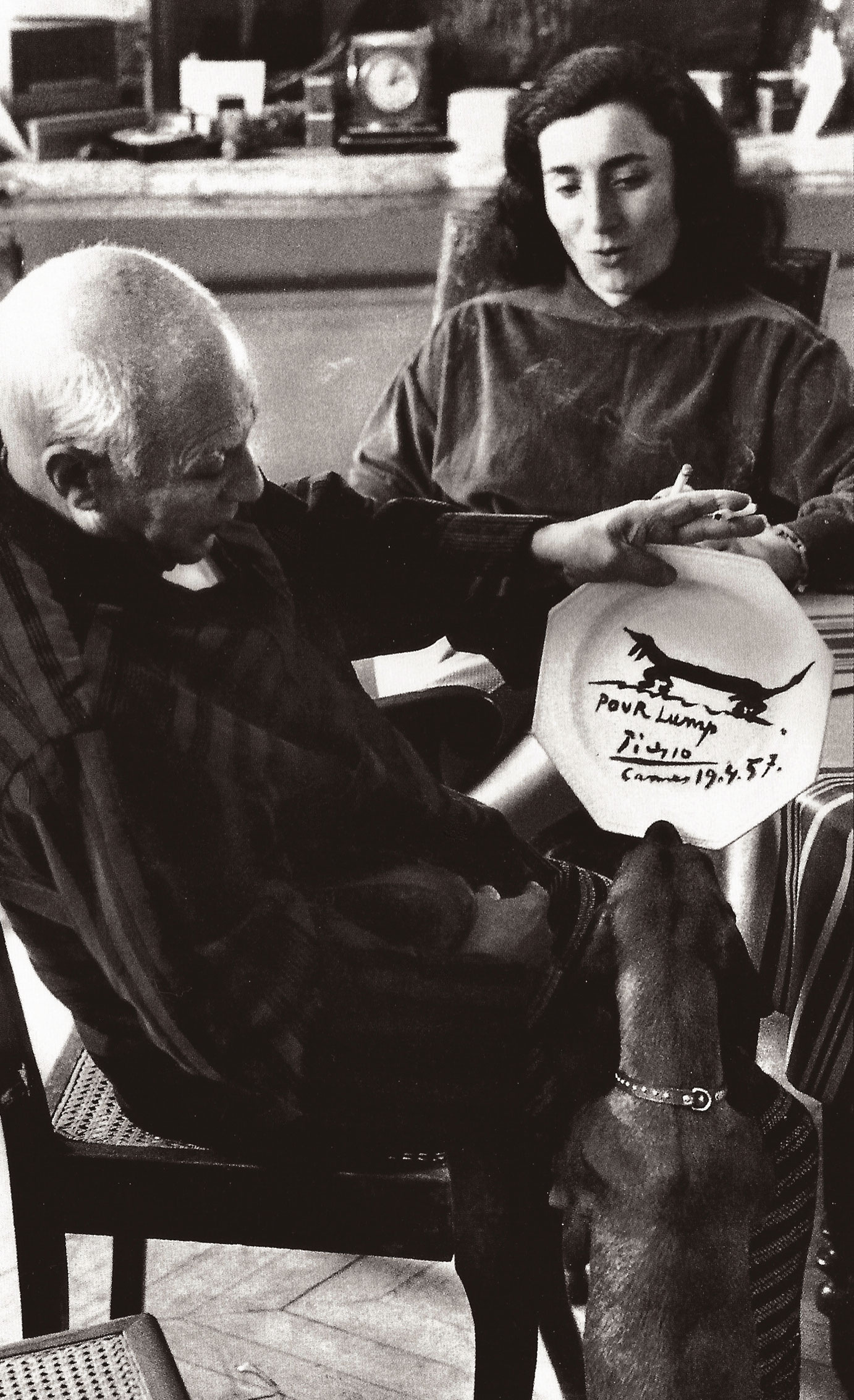 Picasso paints Lump a dinner plate.