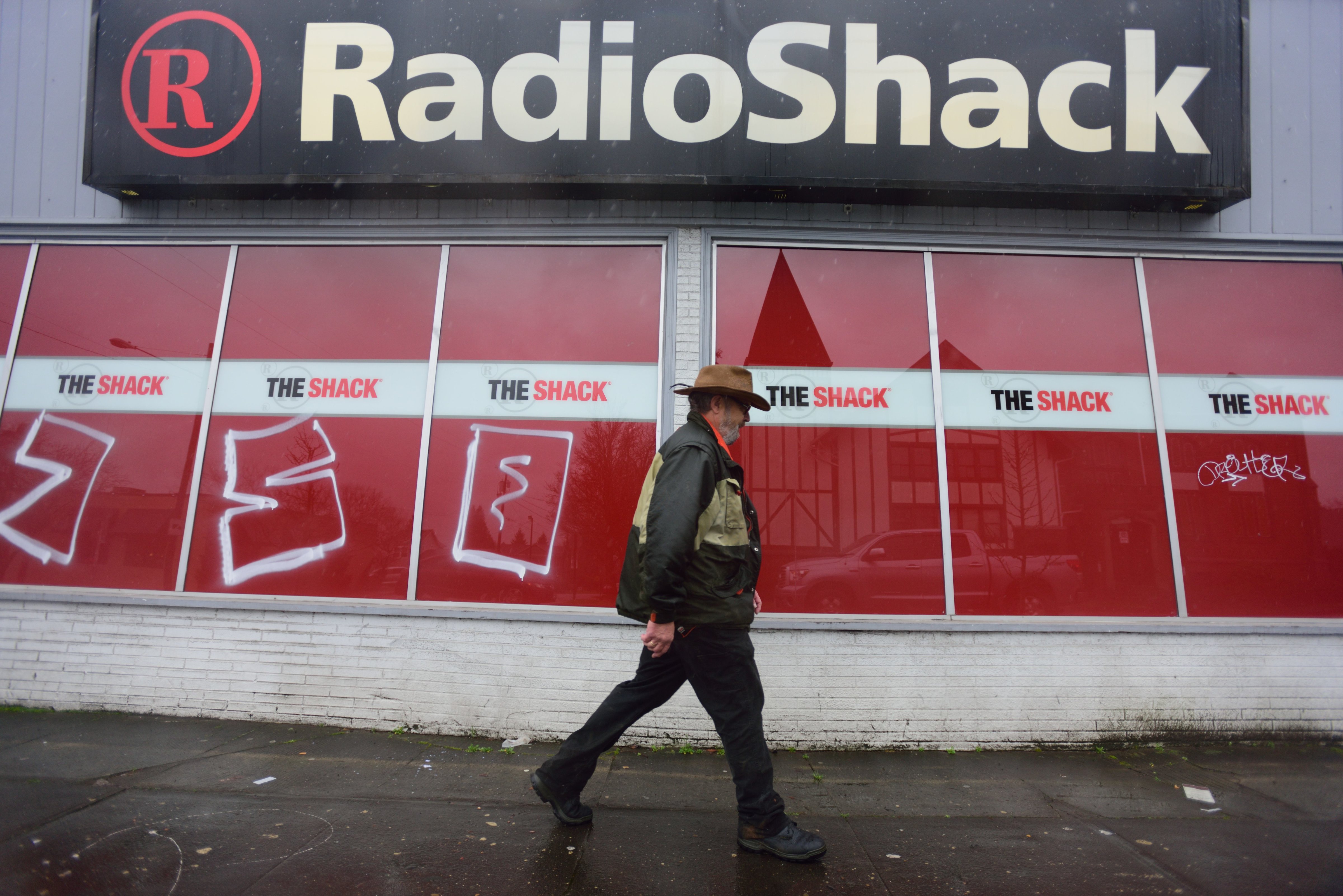 A RadioShack store pictured in North Portland, Ore., on Feb. 6, 2015. (Alex Milan Tracy—AP)
