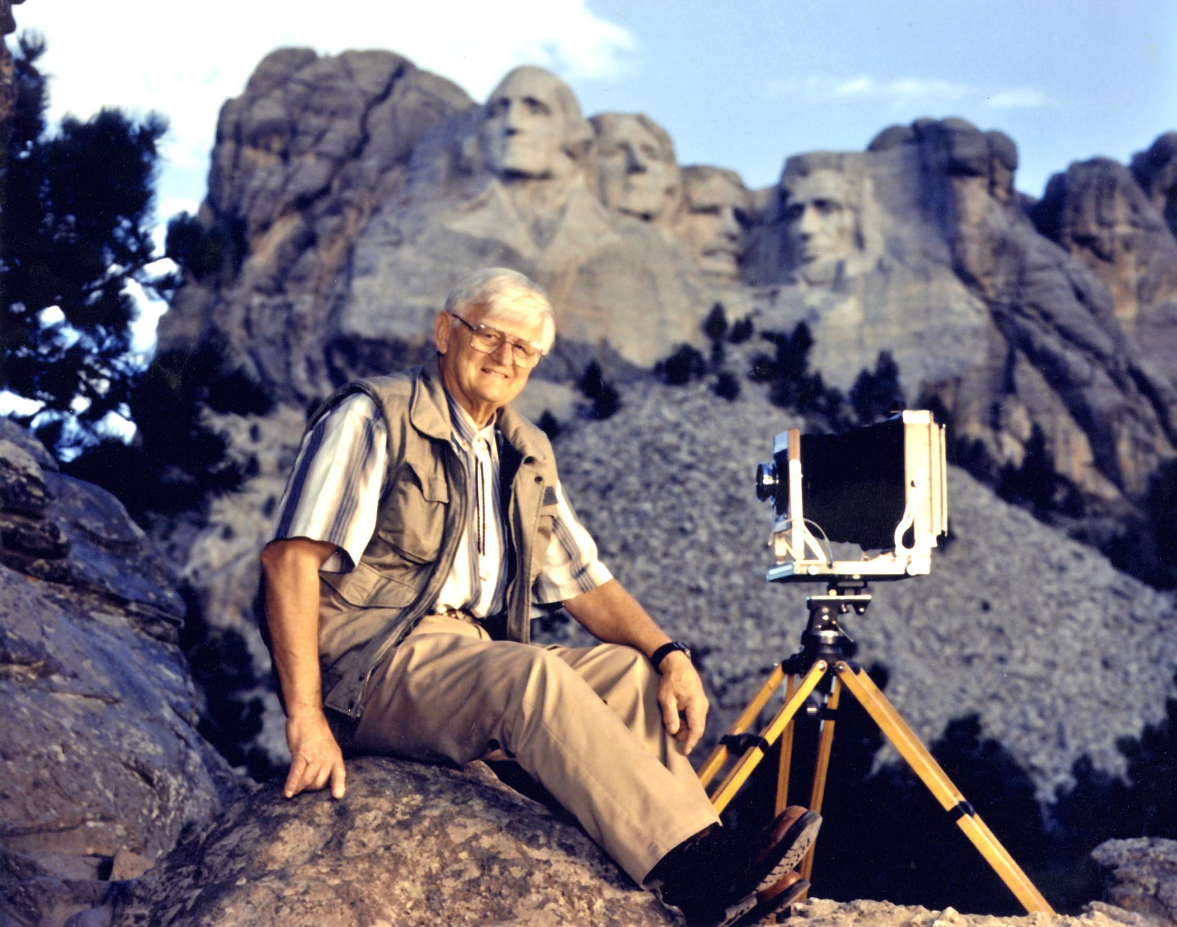 Bill Groethe with his 8x10 camera in front of Mount Rushmore, c. 1990s.