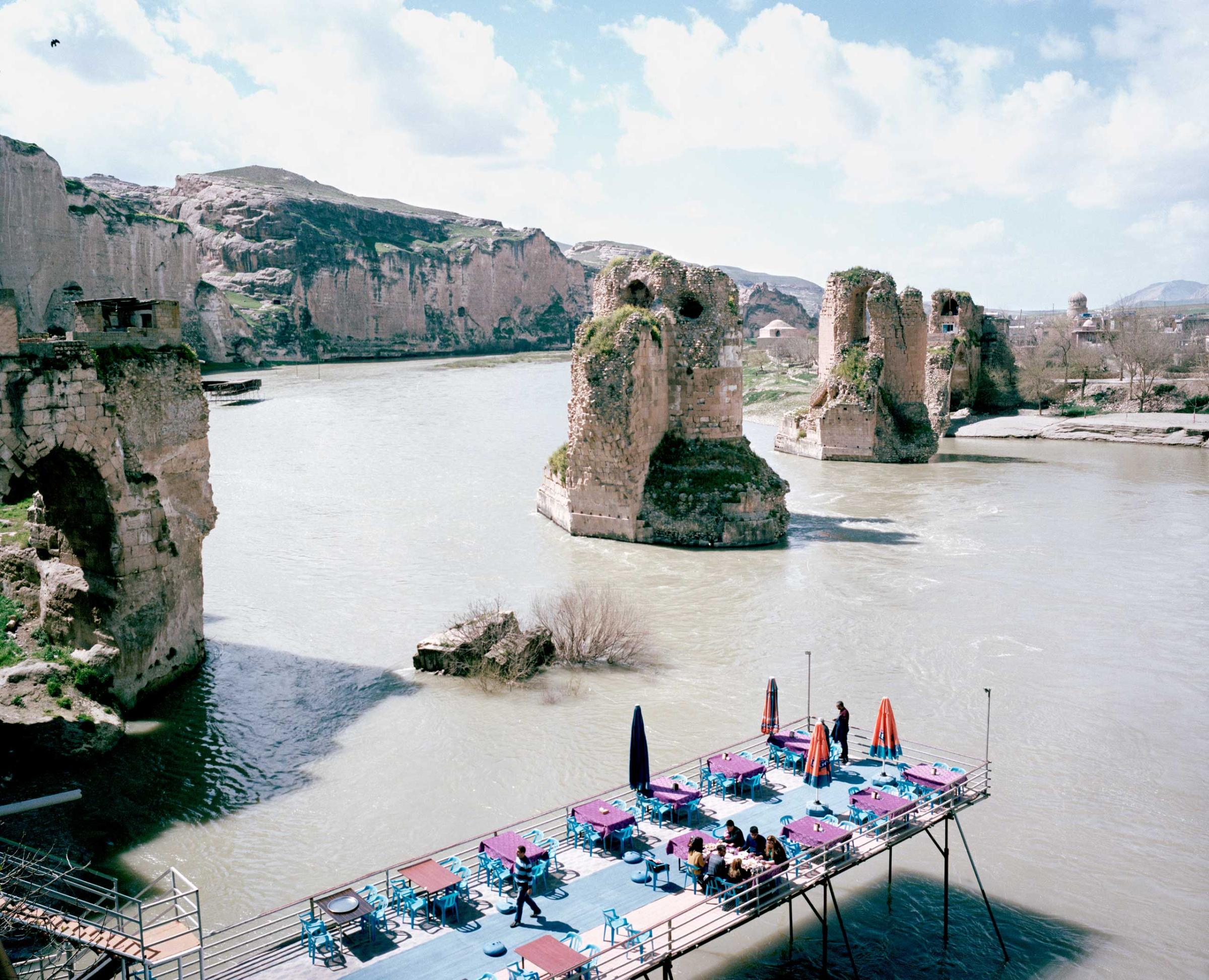 The view from the terrace of a restaurant above the Tigris River. Hasankeyf, Turkey.