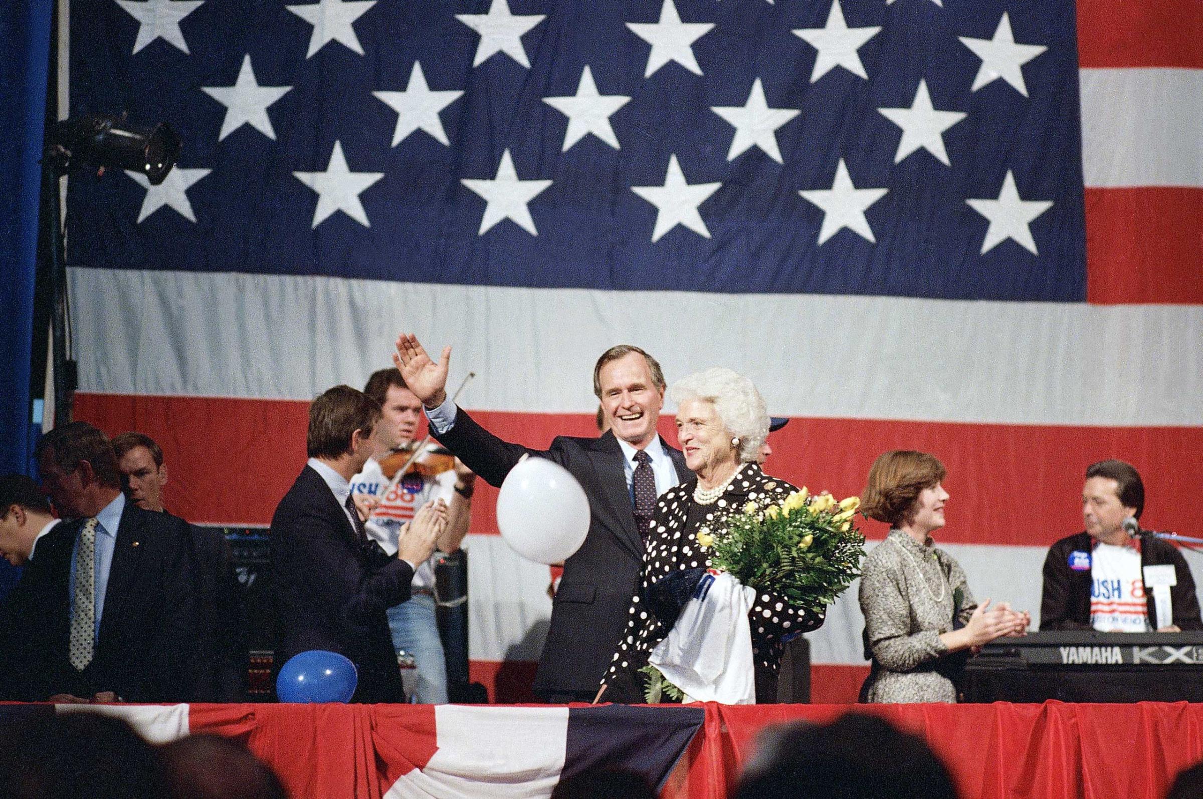 Bush Announces Candidacy 1987