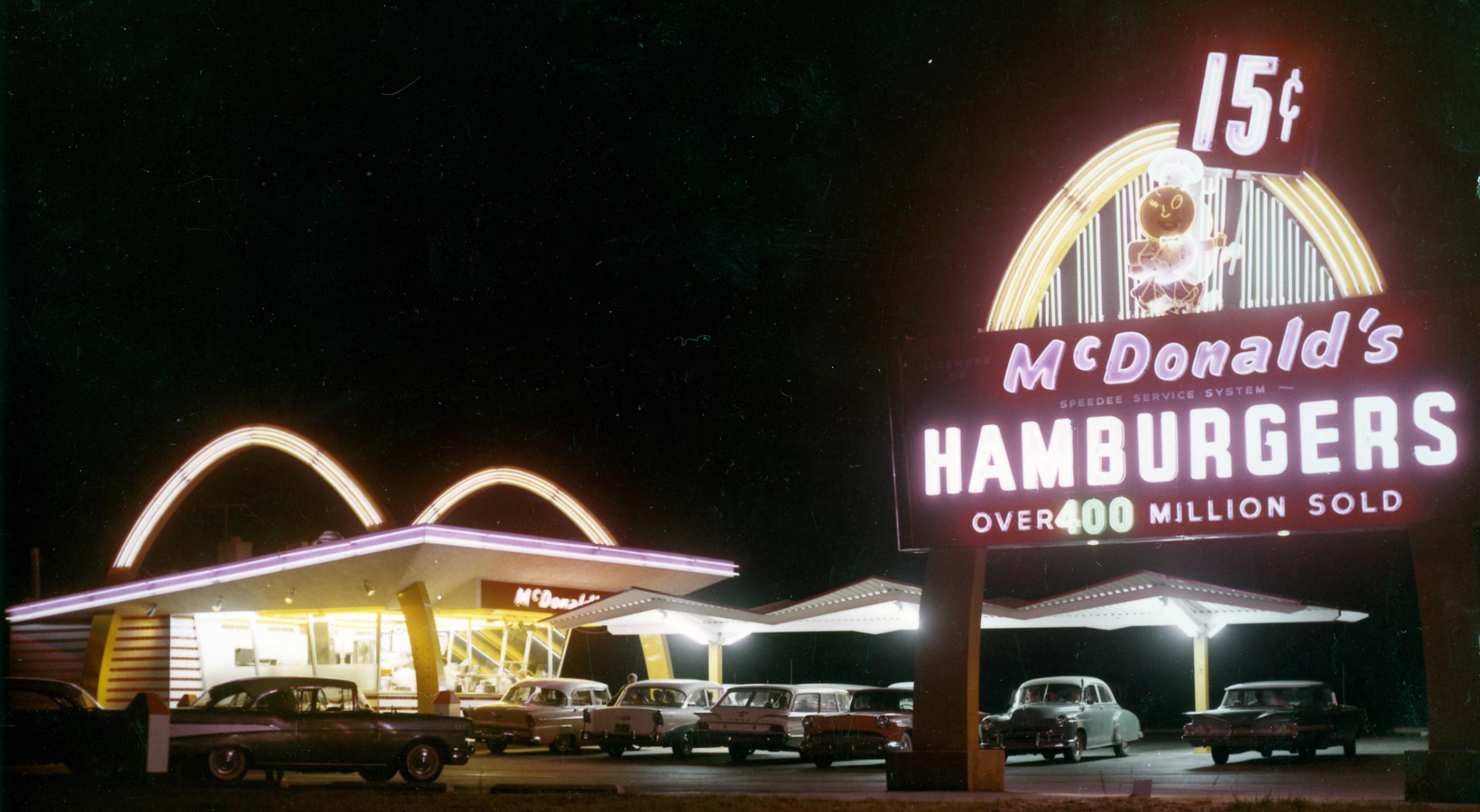 McDonald's Reaches 400 Million Served in 1960.