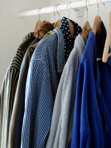 clothes-hanging-closet