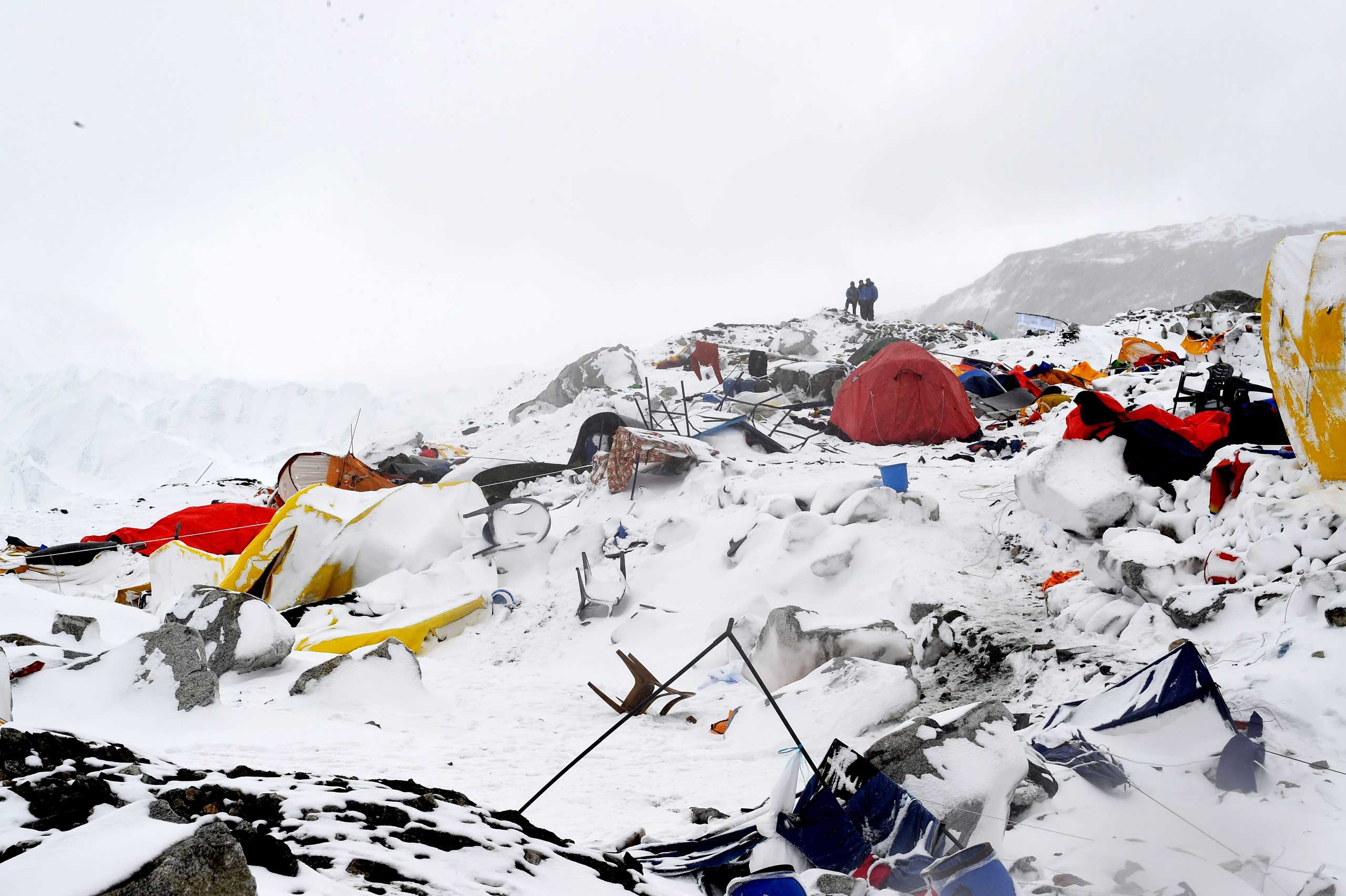 Everest Avalanche After Nepal Earthquake See Photos From a Survivor Time