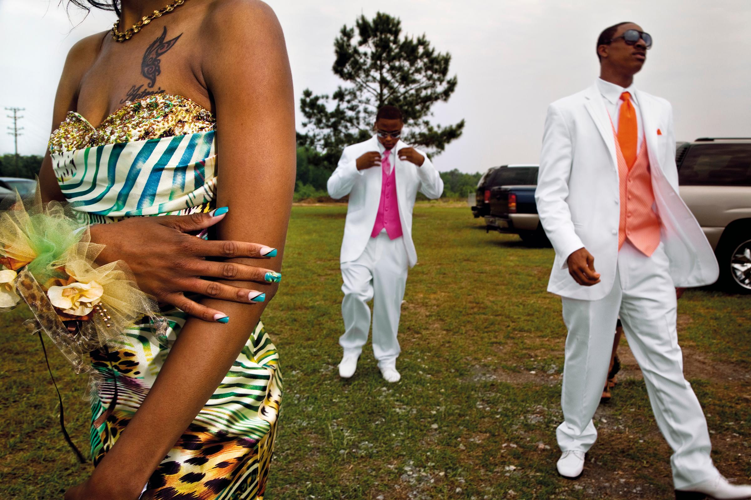 Seniors arriving at the first integrated prom, 2010