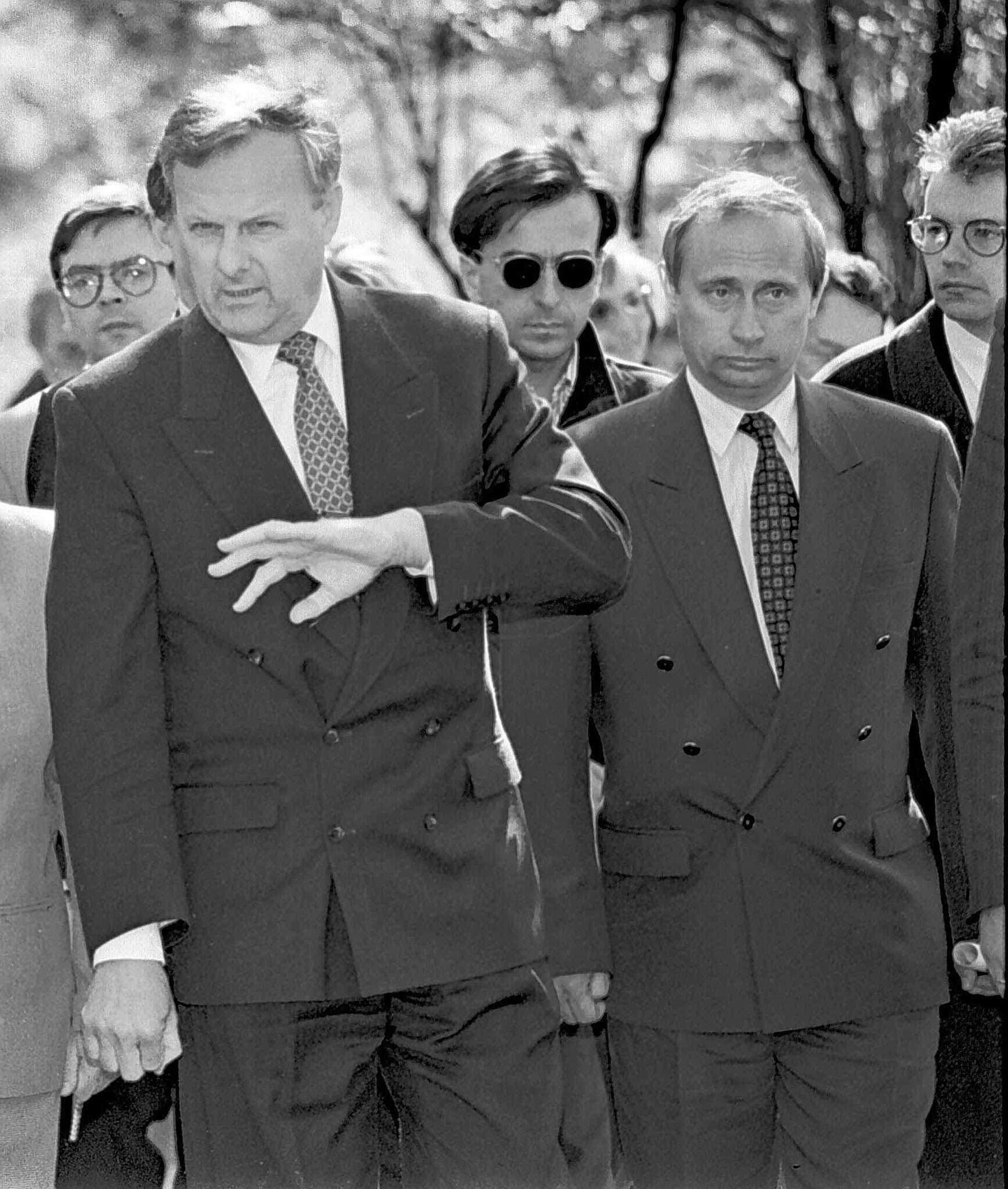 Vladimir Putin, then-Deputy Mayor in St. Petersburg, with then-Mayor Anatoly Sobchak in 1994.
