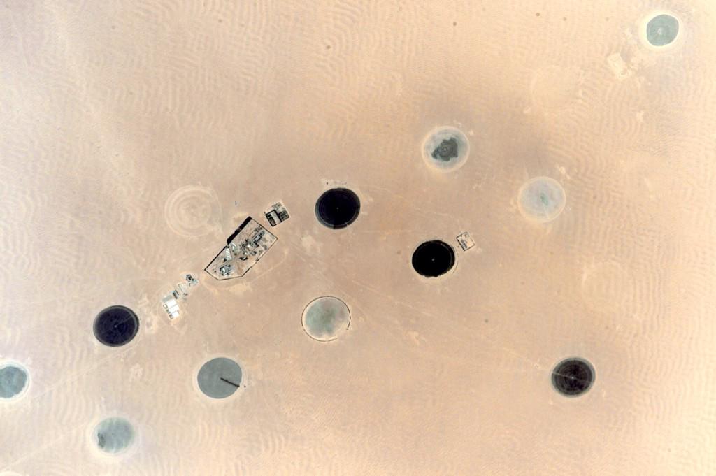 I wonder what they do here. #NorthAfrica #YearInSpace  - via Twitter April 27, 2015